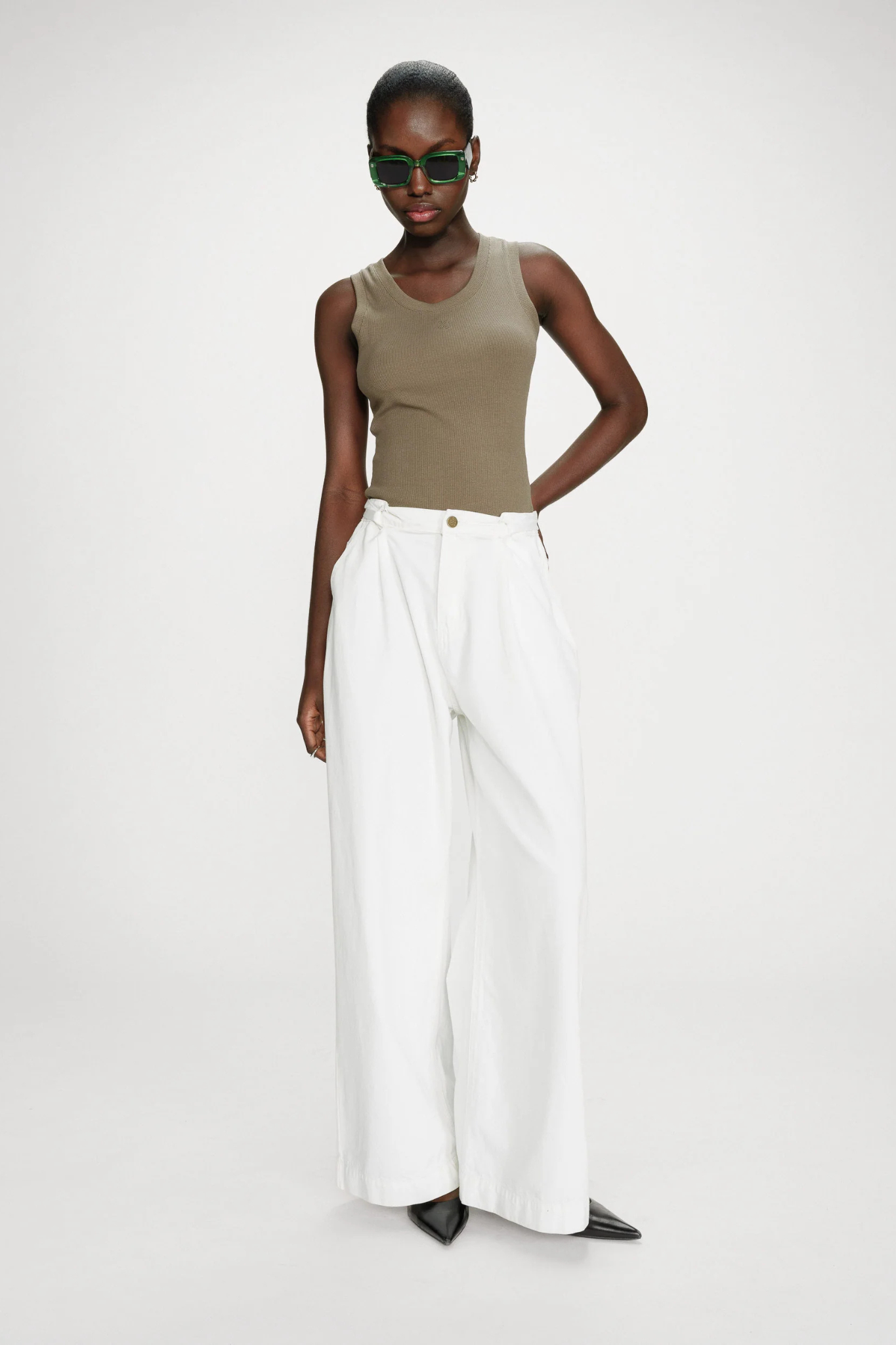POMPON JEANS - WHITE