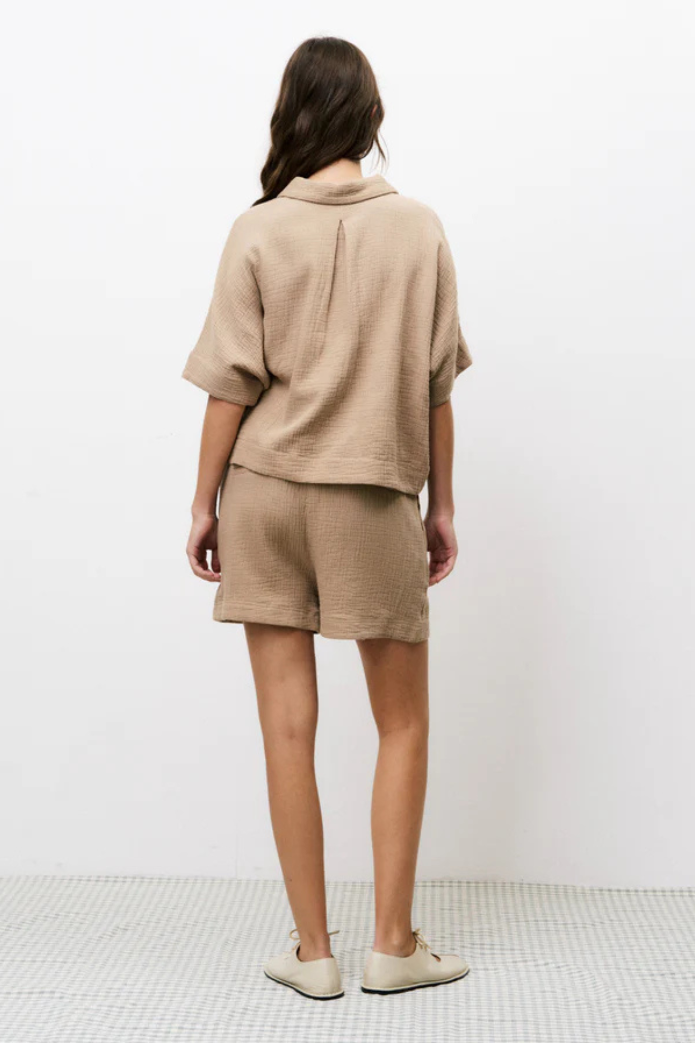 LAHNA SHIRT - BEIGE