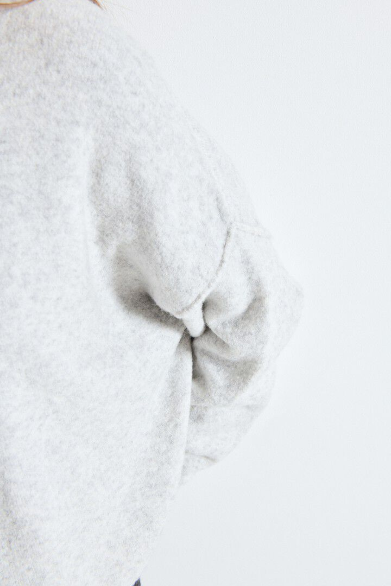 DAMSVILLE SWEATER - HEATHER GREY