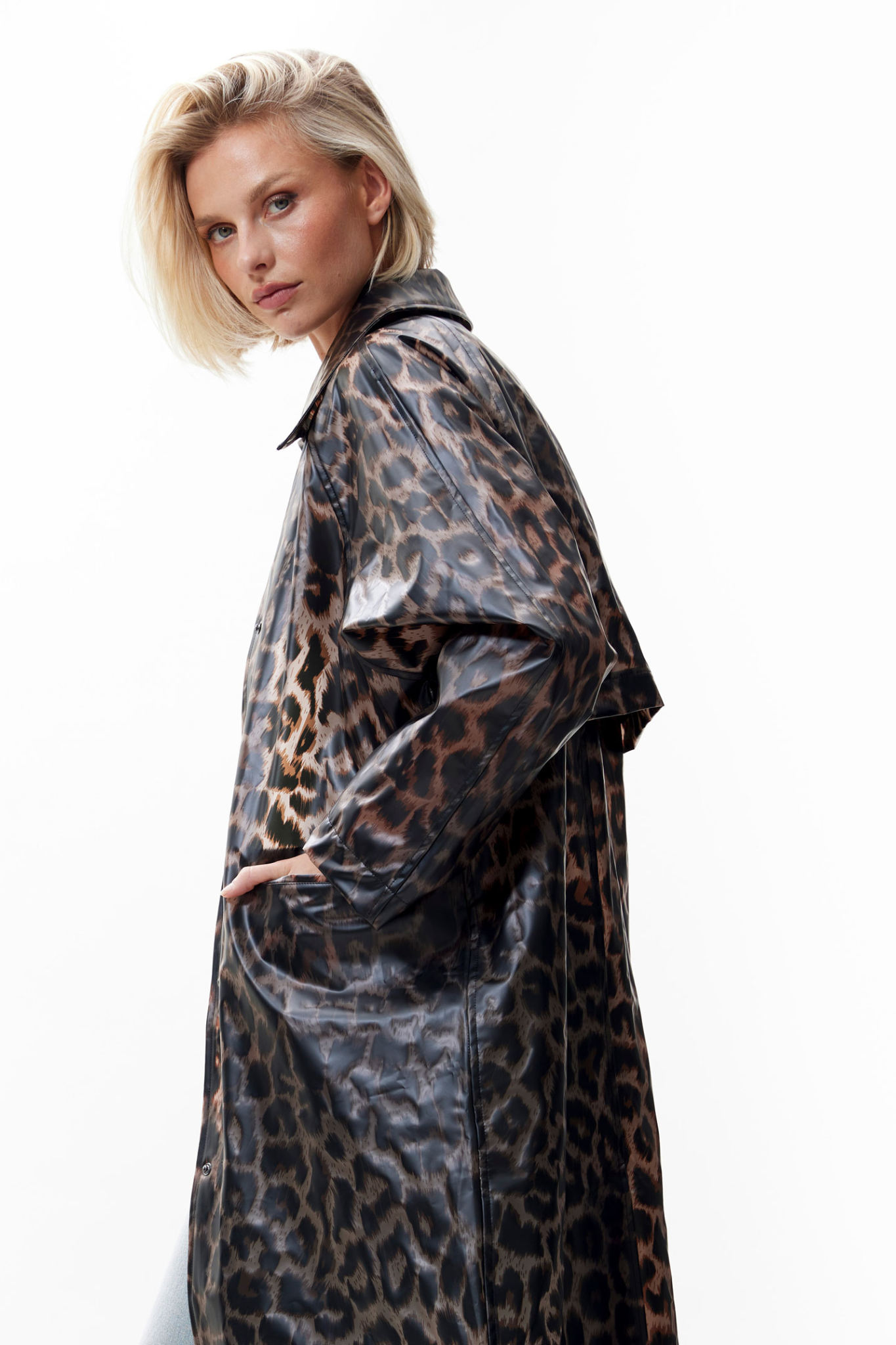 LEOPARD RAIN COAT - GREY MORN