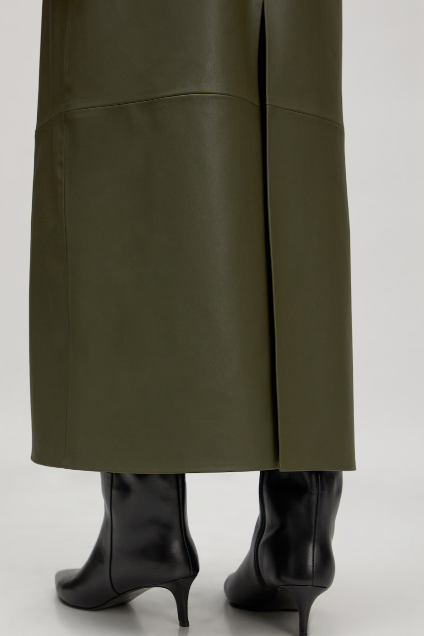 JELLA PU SKIRT - GRAPE LEAF