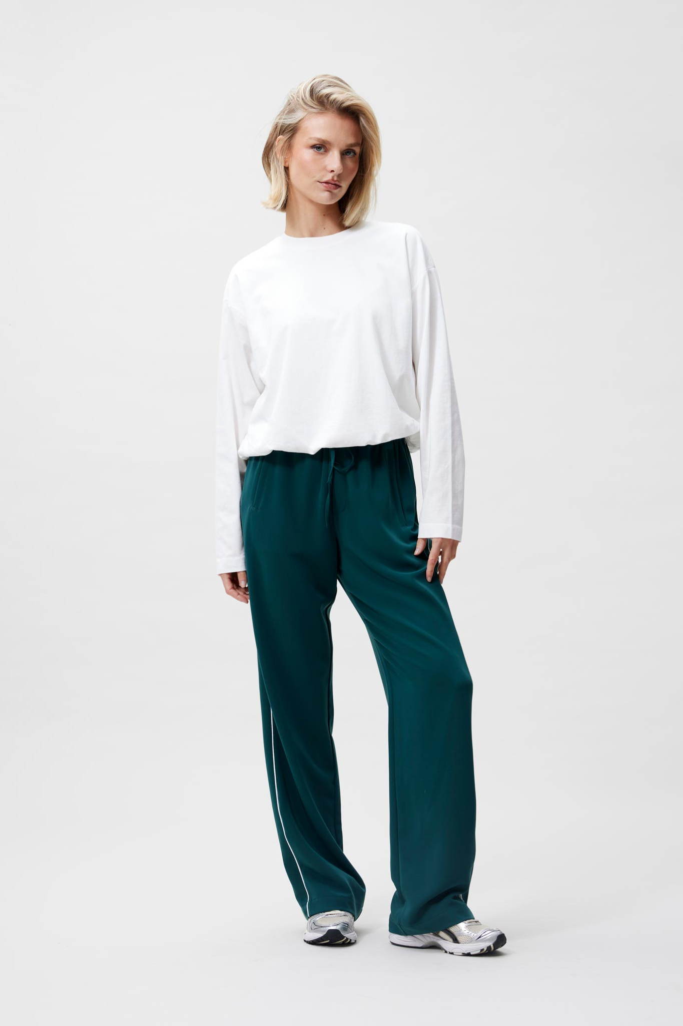 TUCK IN LONG SLEEVE T-SHIRT - OFF WHITE