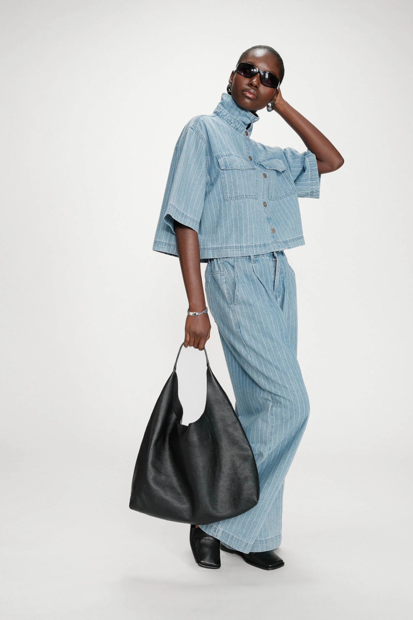 VITA SHIRT - STRIPED BLUE
