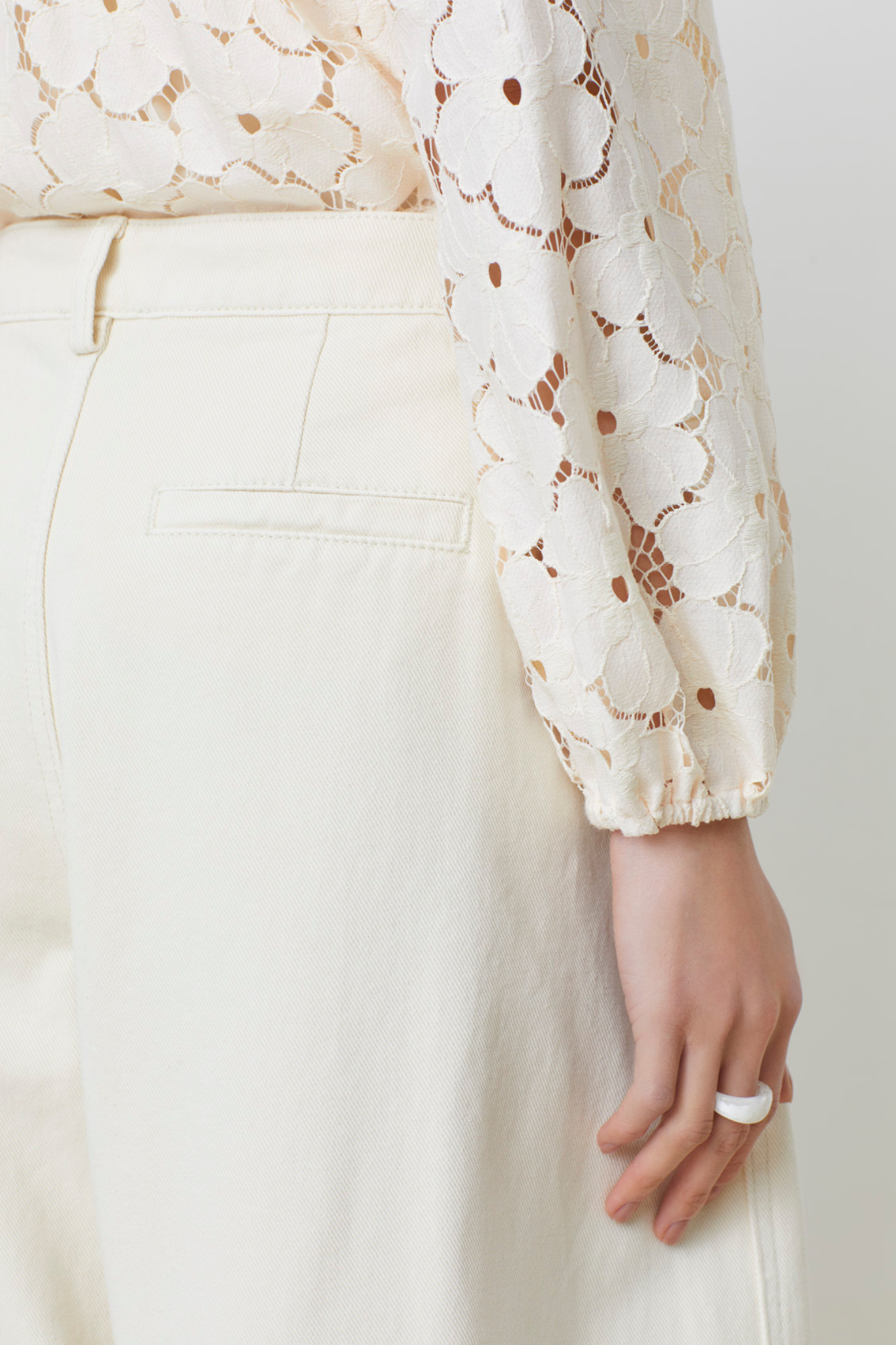RIM JEANS - WHITE