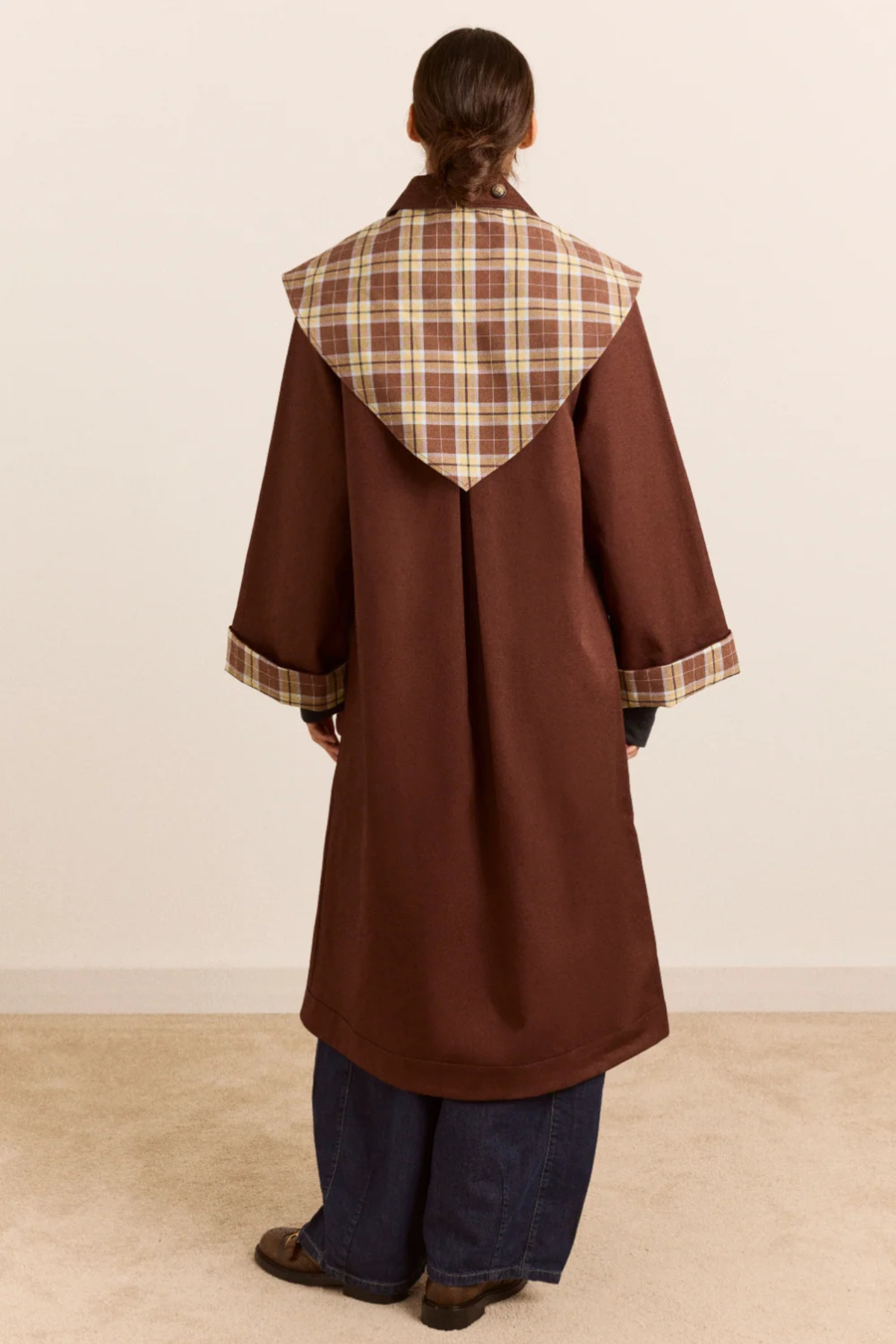 OMKEERBARE LONGLINE JERRY TRENCH JAS - CHOCOLADE