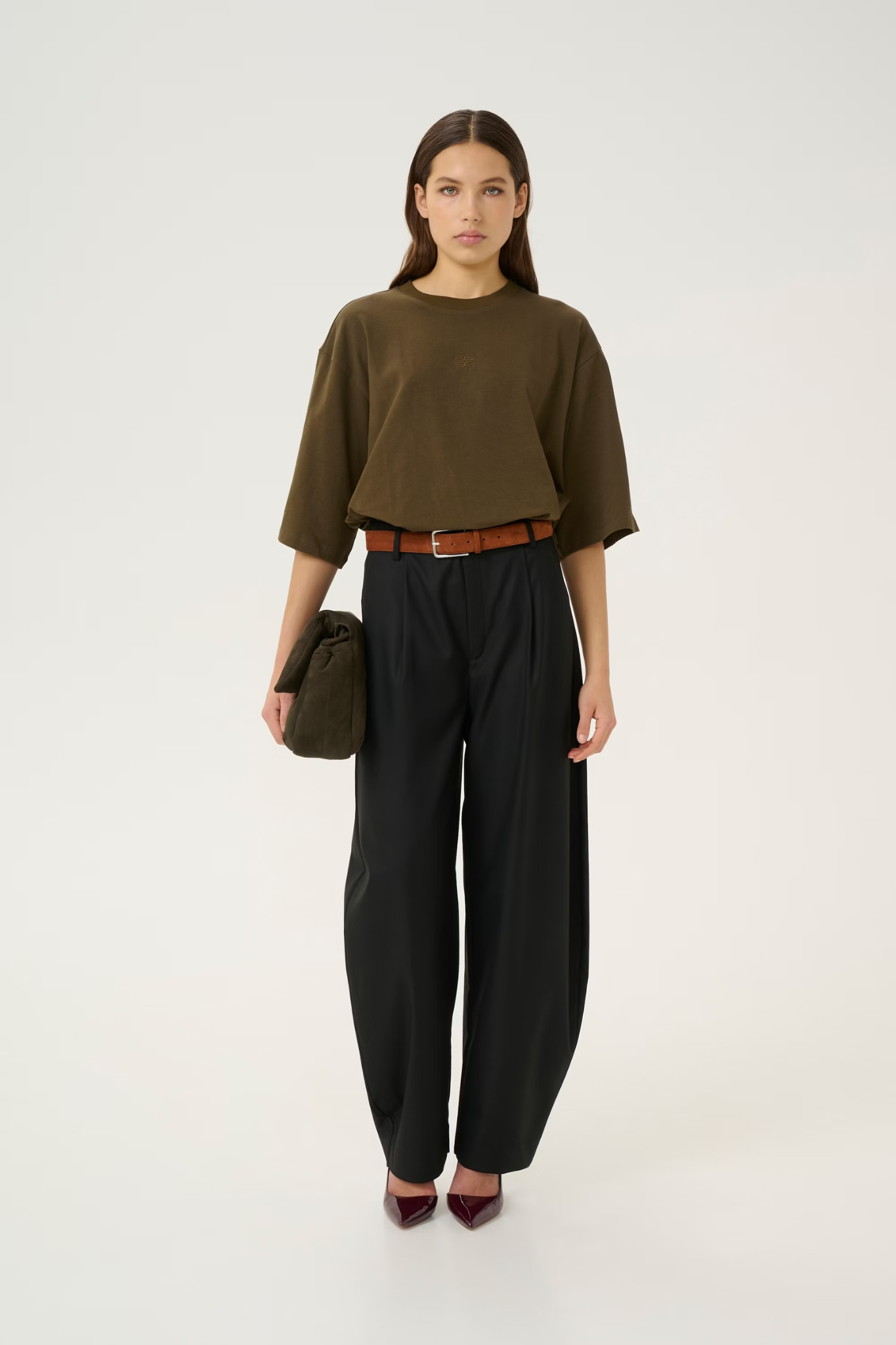 DAMI TEE - DARK BEECH