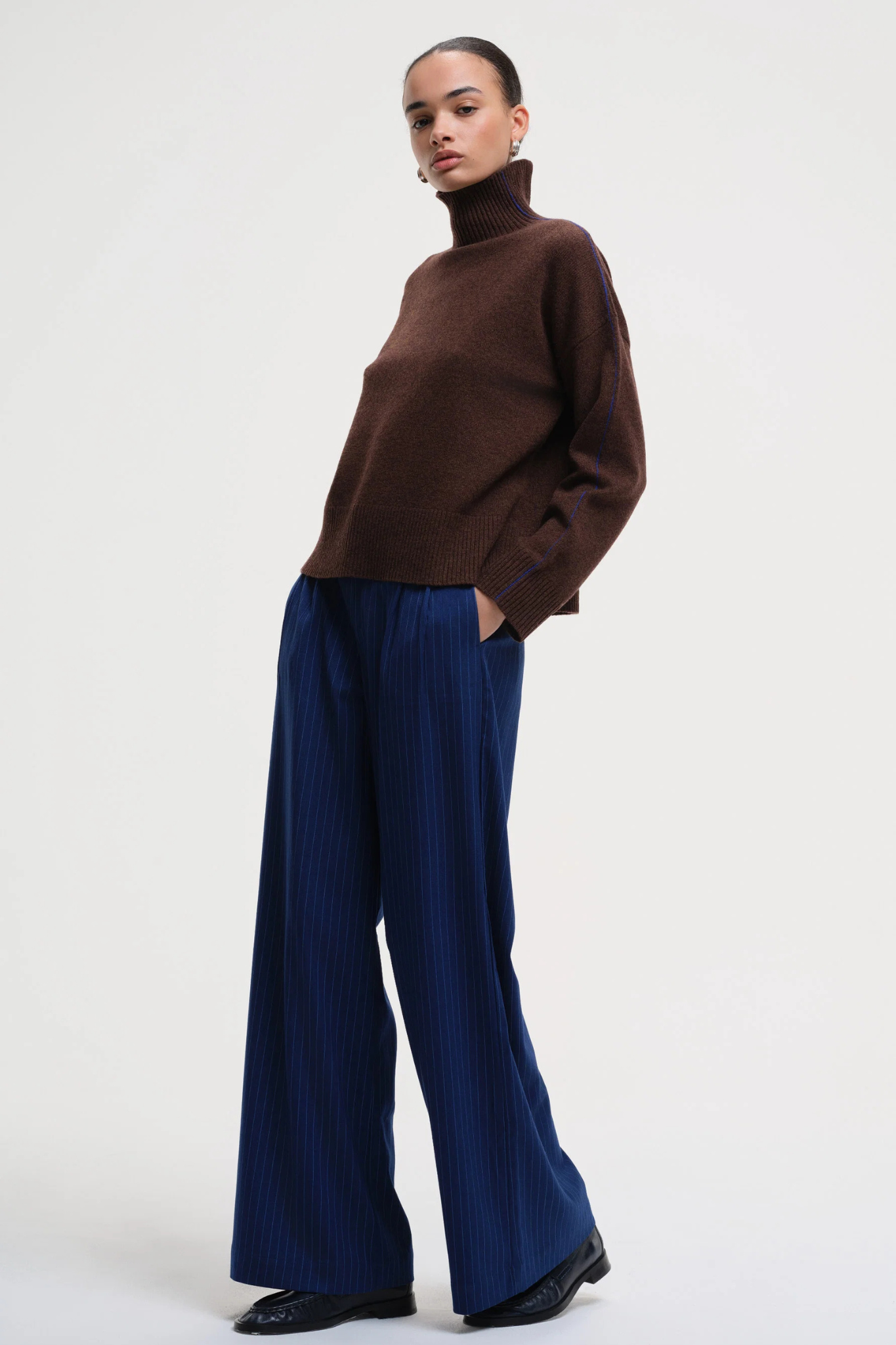 KOONING TURTLENECK KNITWEAR - BROWN