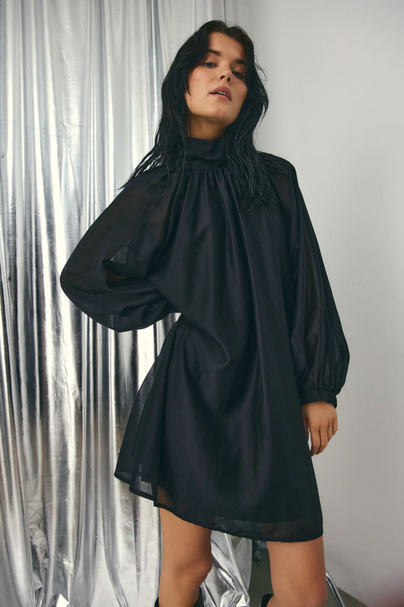 LORENIA DRESS - BLACK