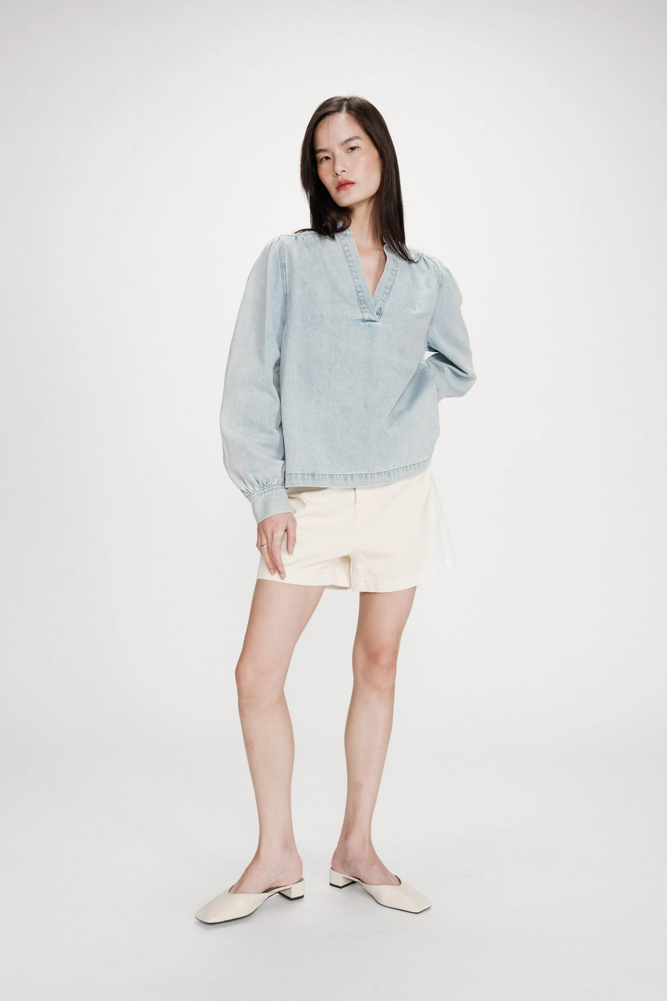 VALORY BLOUSE - SKY BLUE