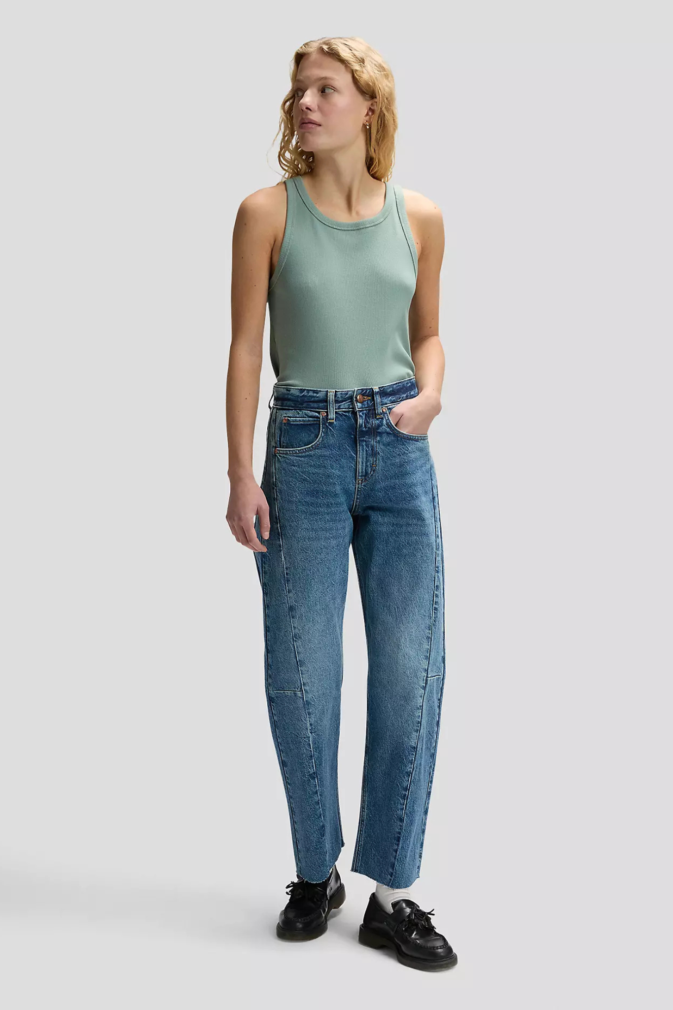 RIDER BARREL JEANS - STAY GROUNDED