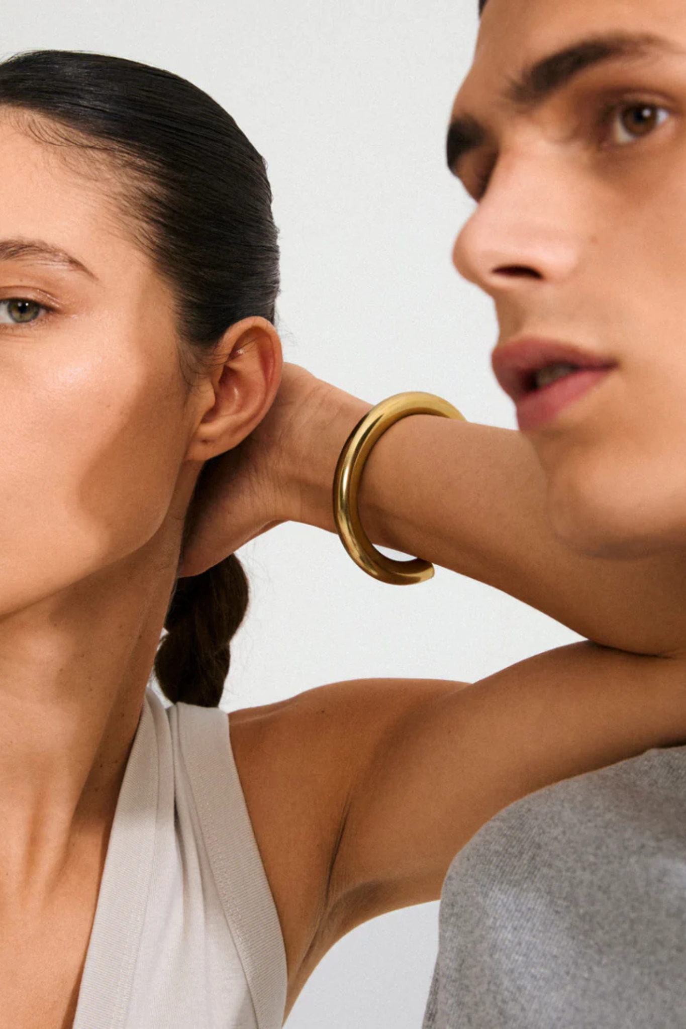 PHASE BANGLE BRACELET - GOLD