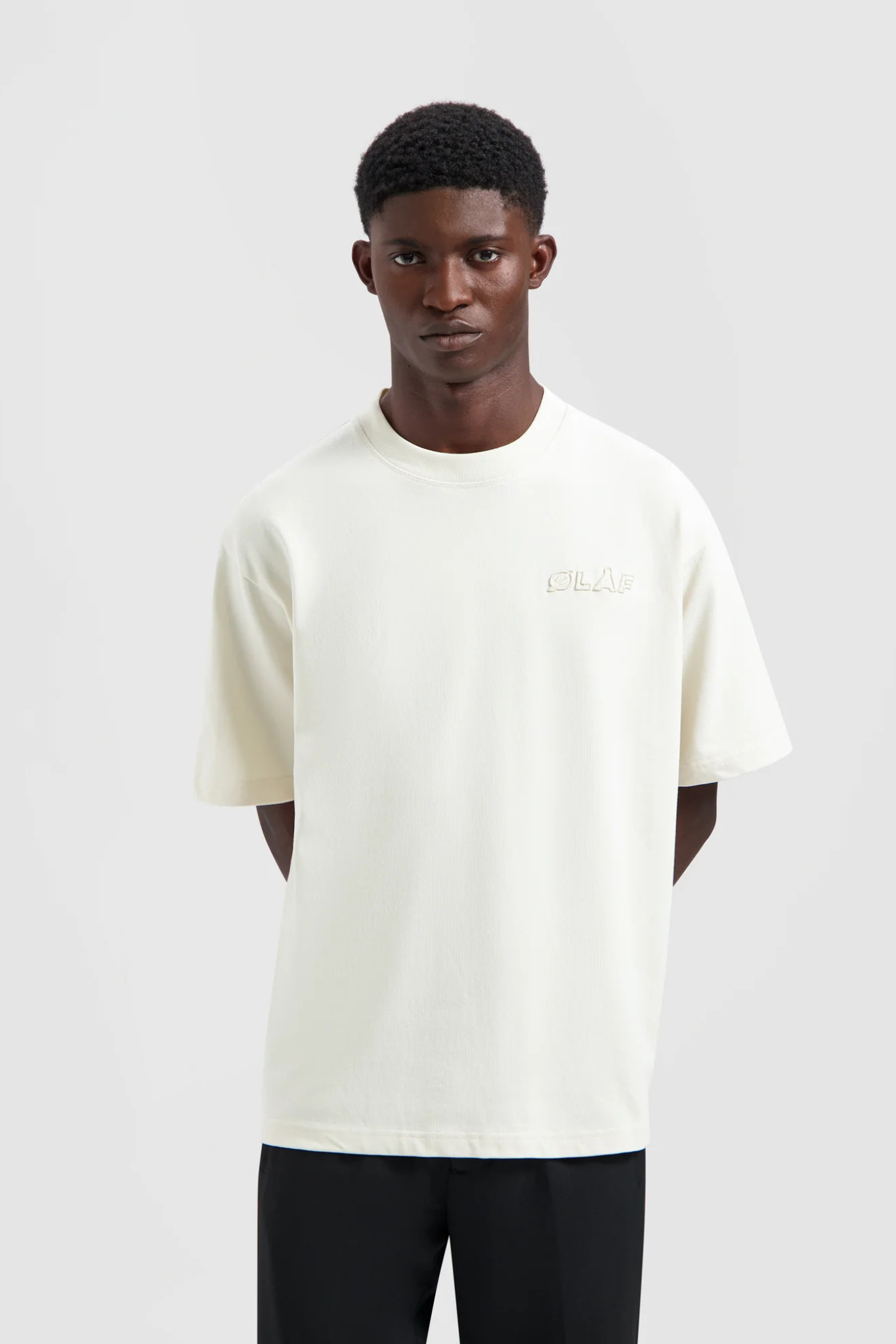 STUDIO T-SHIRT - OFF WHITE