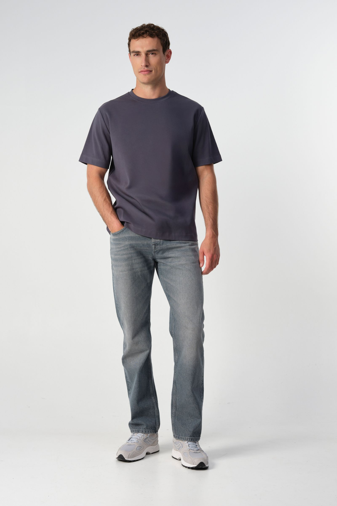 RUBEN T-SHIRT - OMBRE BLUE GREY