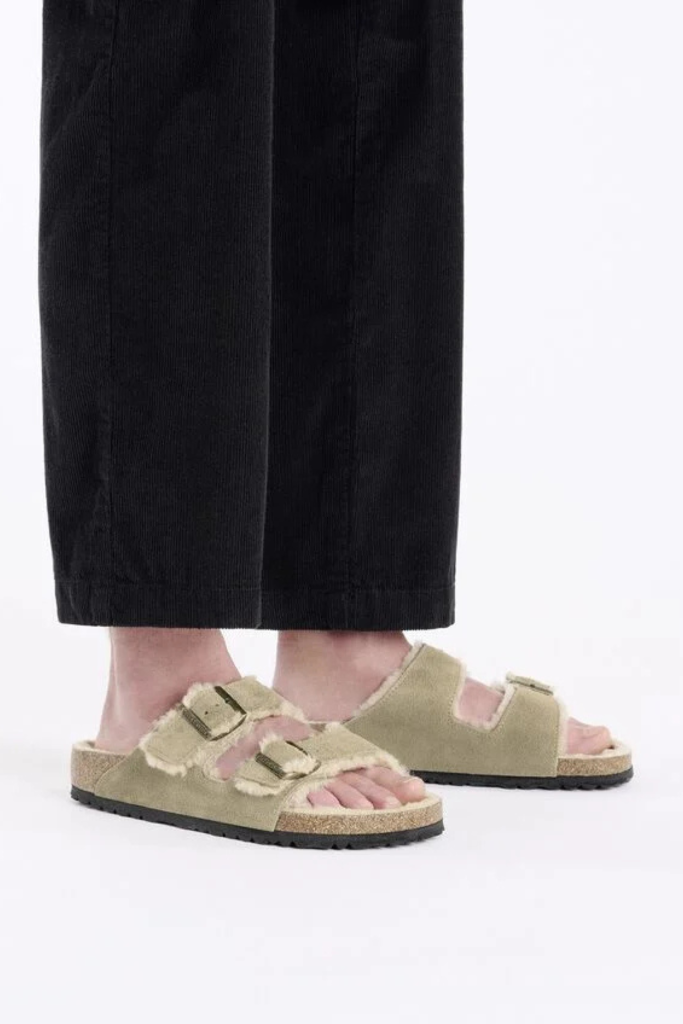 ARIZONA SHEARLING SANDALS - TAUPE