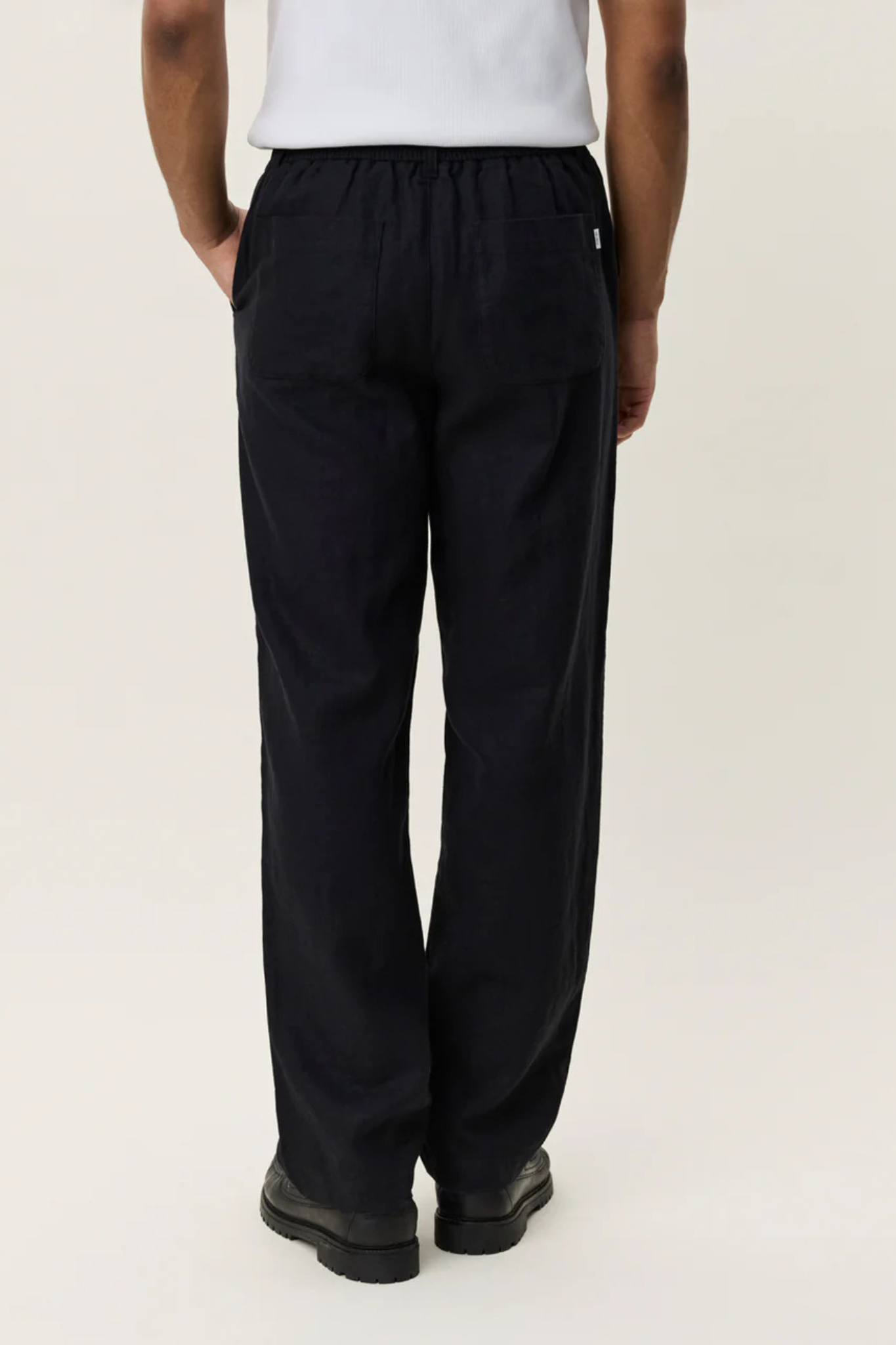 LINEN COMFORT SUIT PANTS - TAP SHOE BLACK