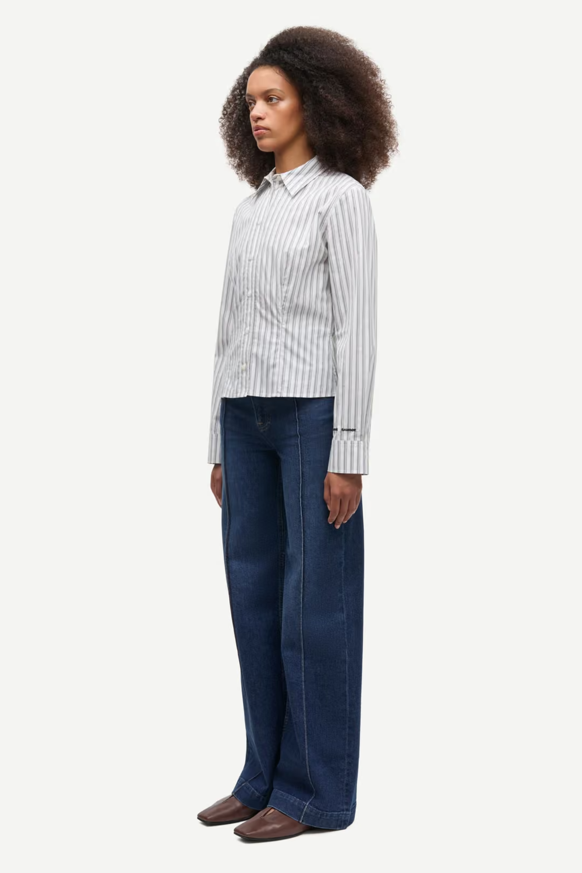 REBECCA TUCK JEANS - PARIS BLUE COMFORT