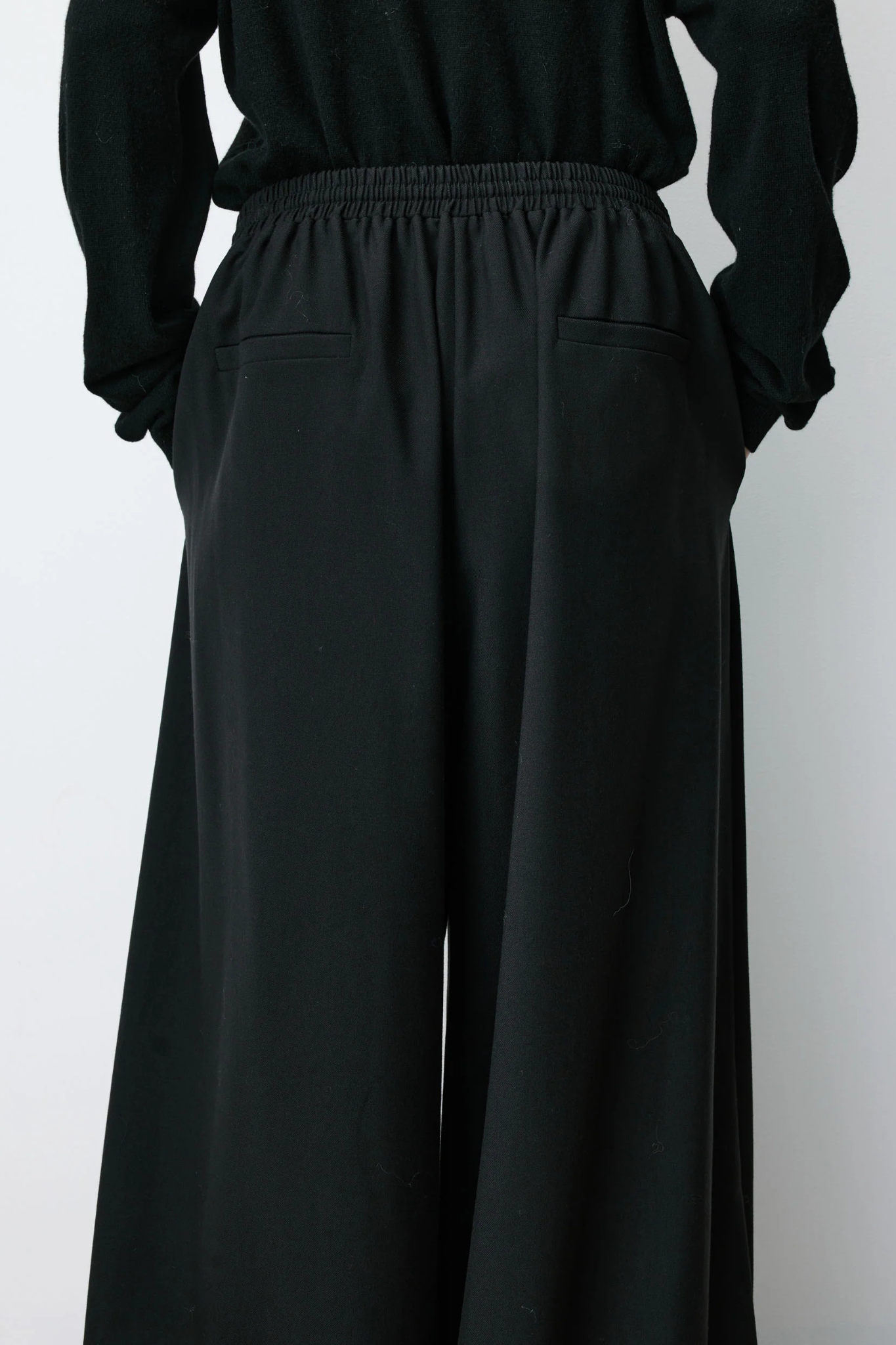 ANIEL PANTS - BLACK