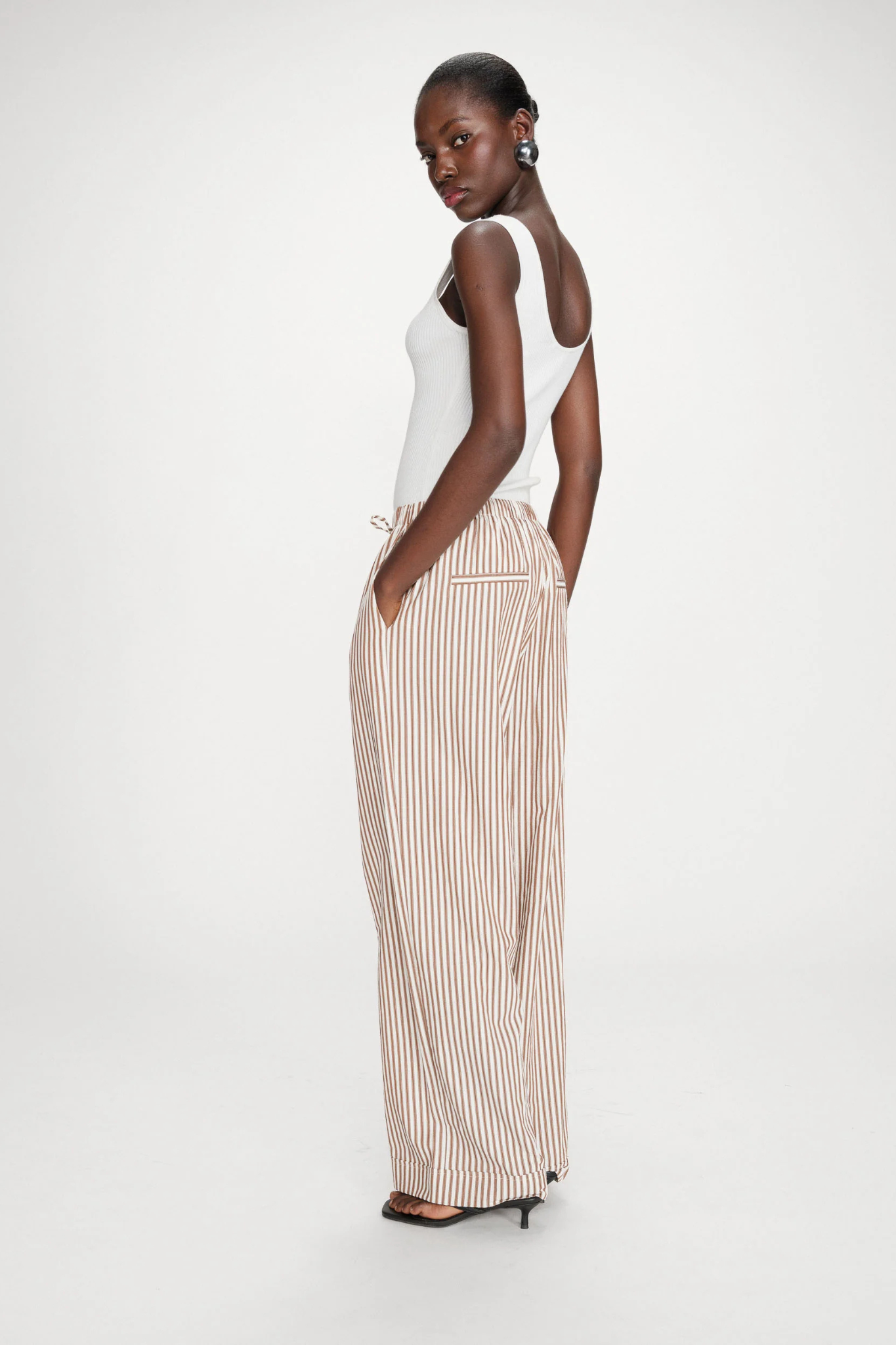 VOLUTE PANTS - MOCHA