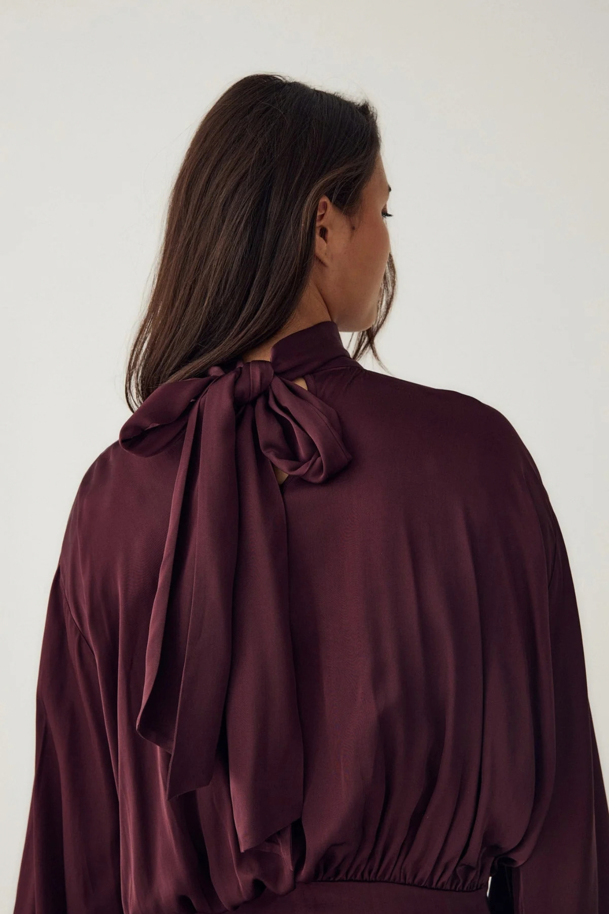 MELDA JURKEN - MAROON