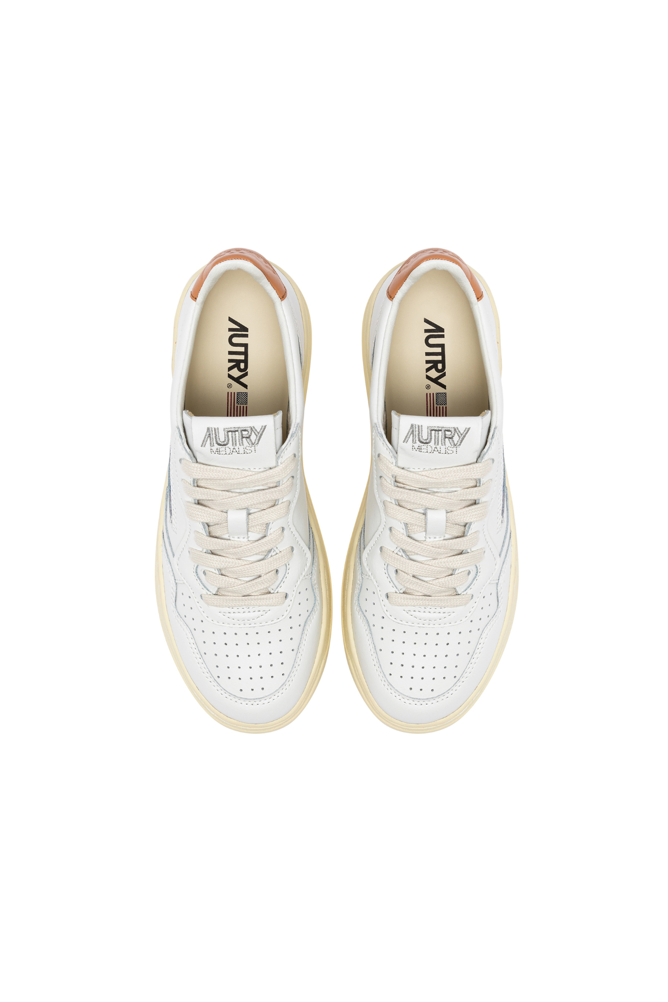 Autry medalist low men sneakers in white and brown detail. Front view