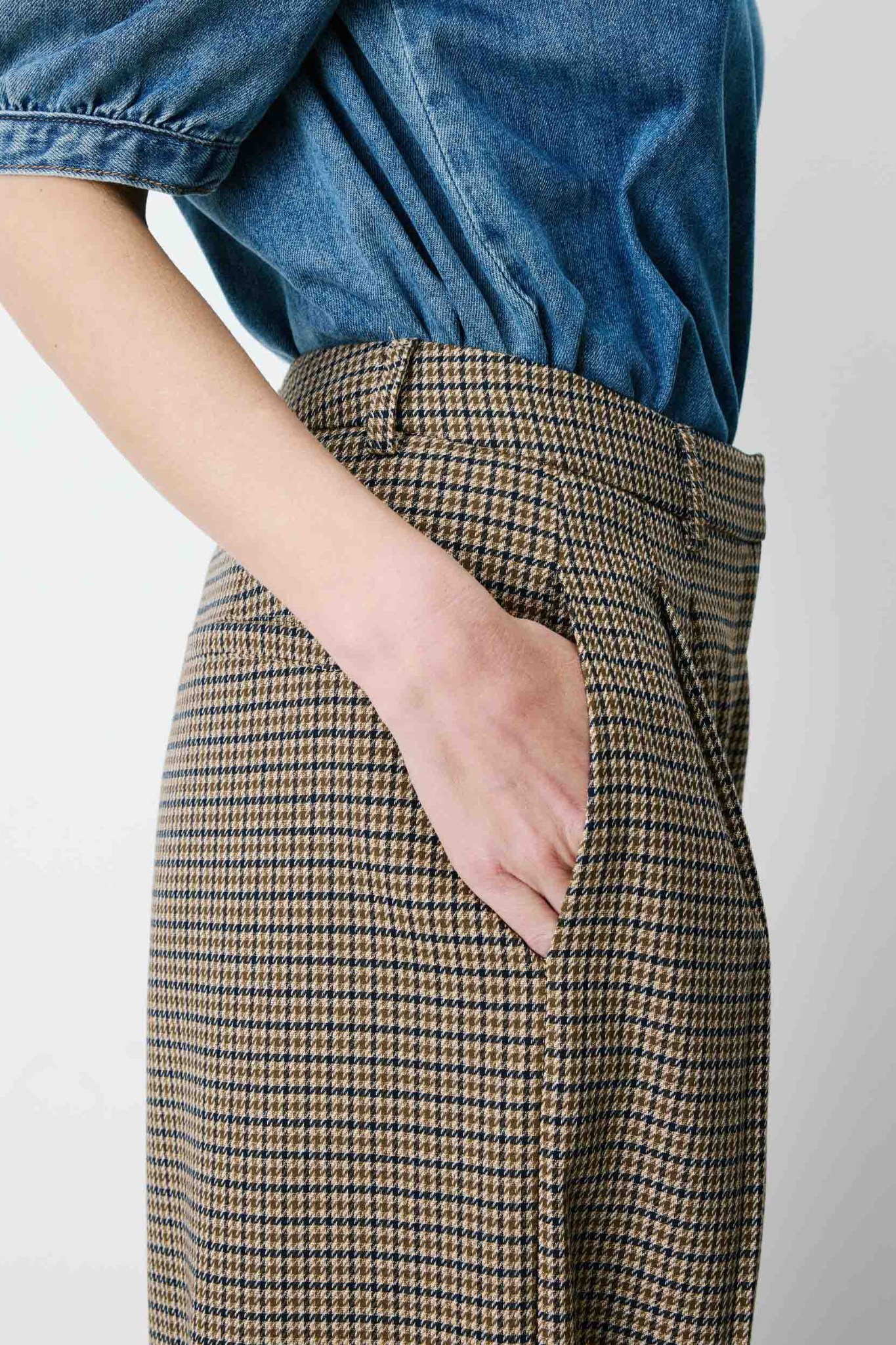 AYEN PANTS - BEIGE