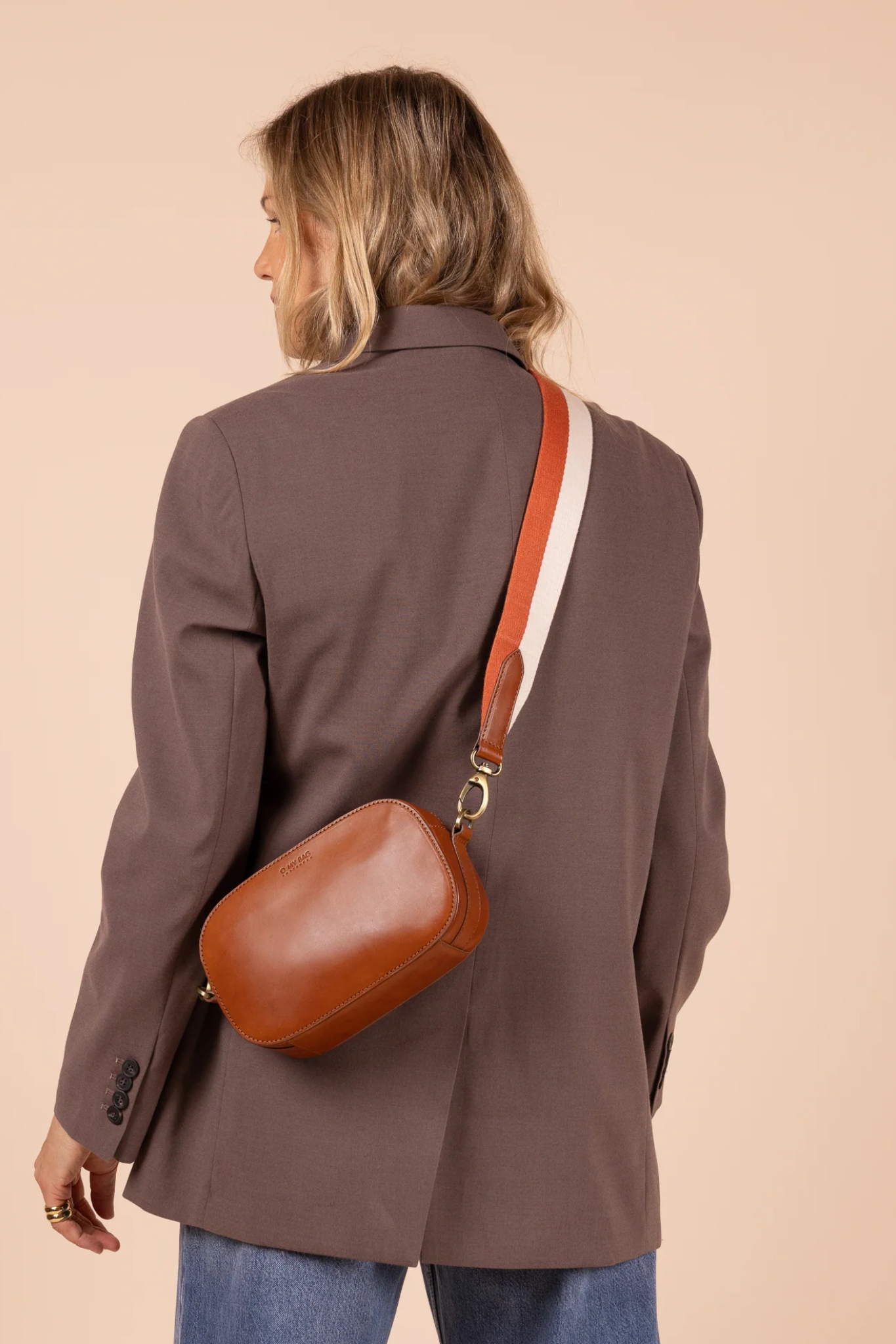 O MY BAG maya bag in cognac classic leather. Front view