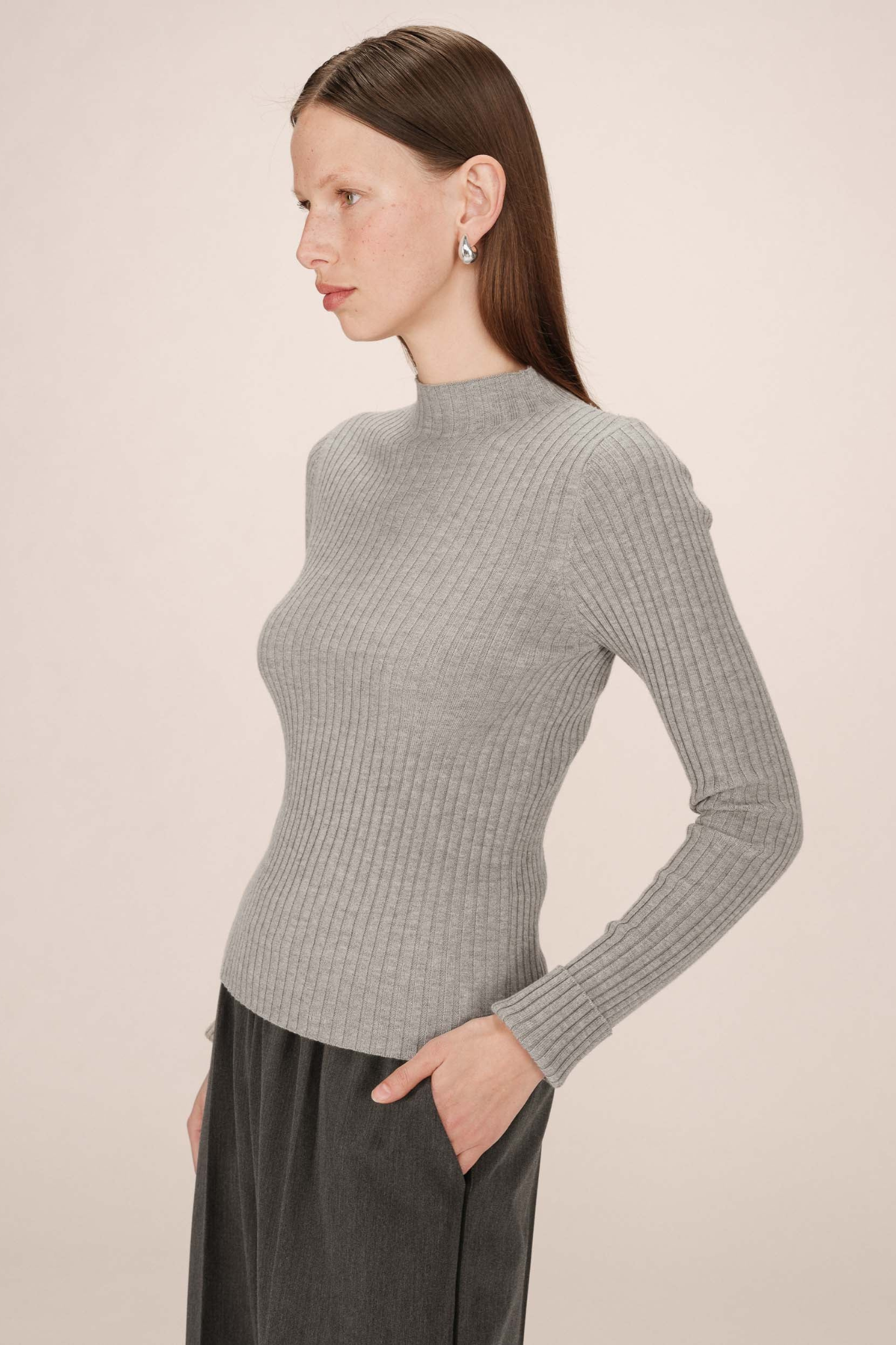 SATURDAY PULLOVER - GREY