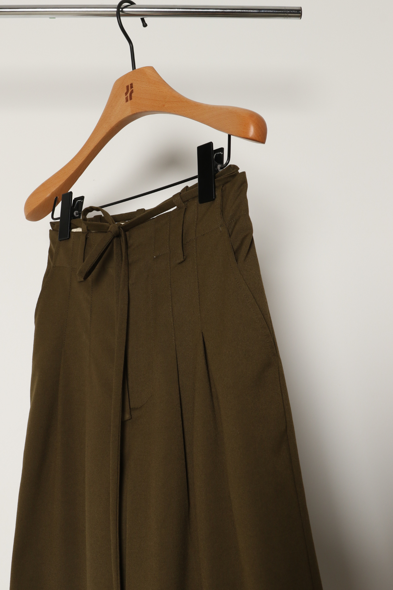 CHLORIS PANTS - KHAKI