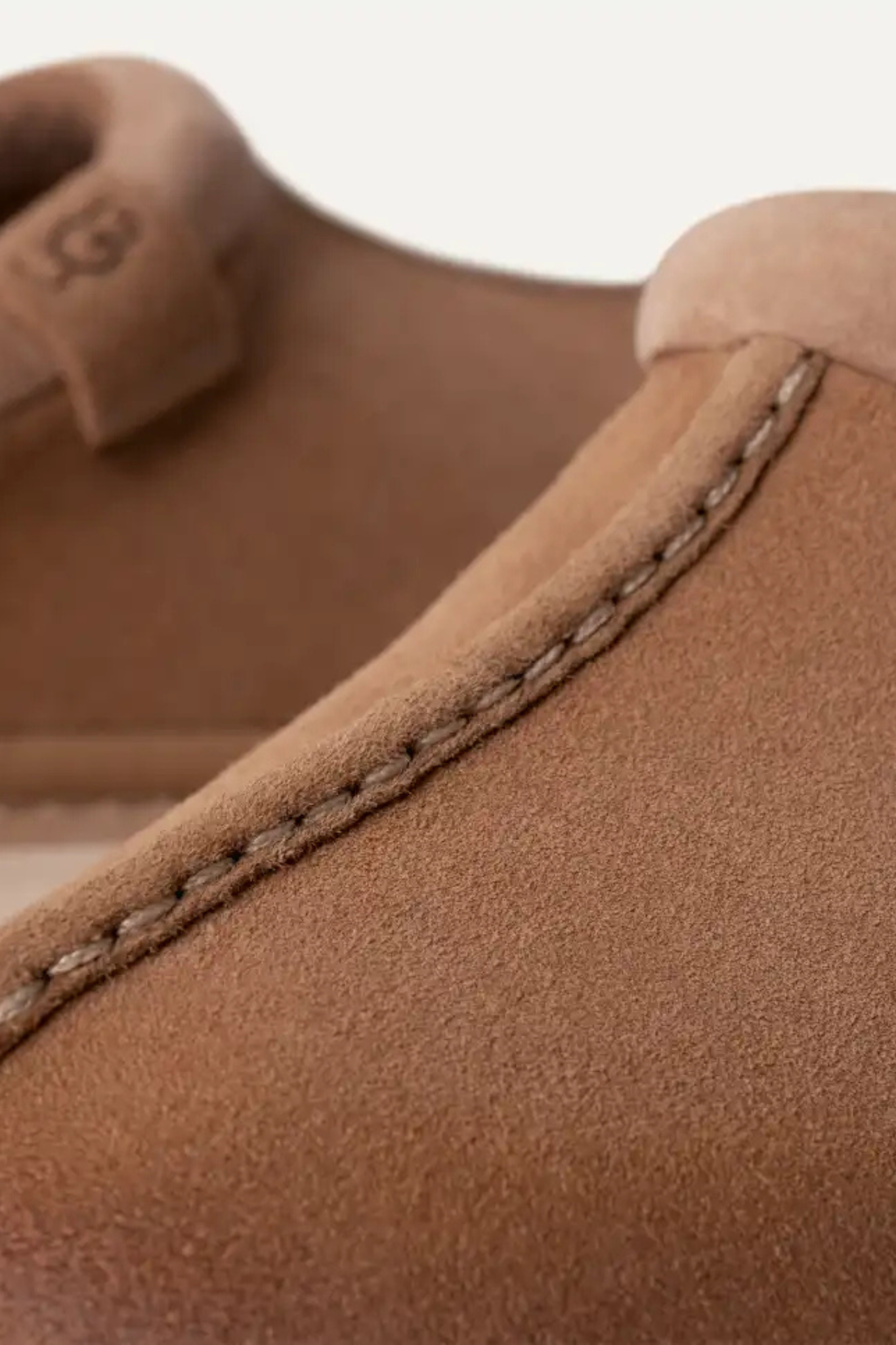 UGG man tasman lug in chestnut. Close front view