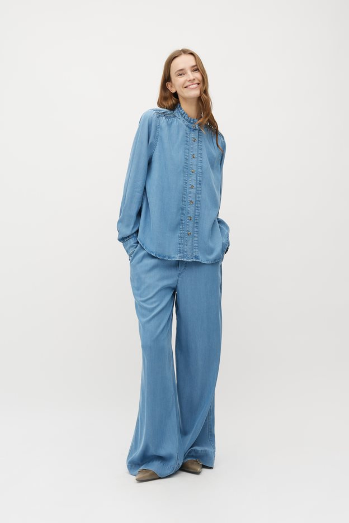 ASAKA TALVI PANTS - BLUE SOFT WASH