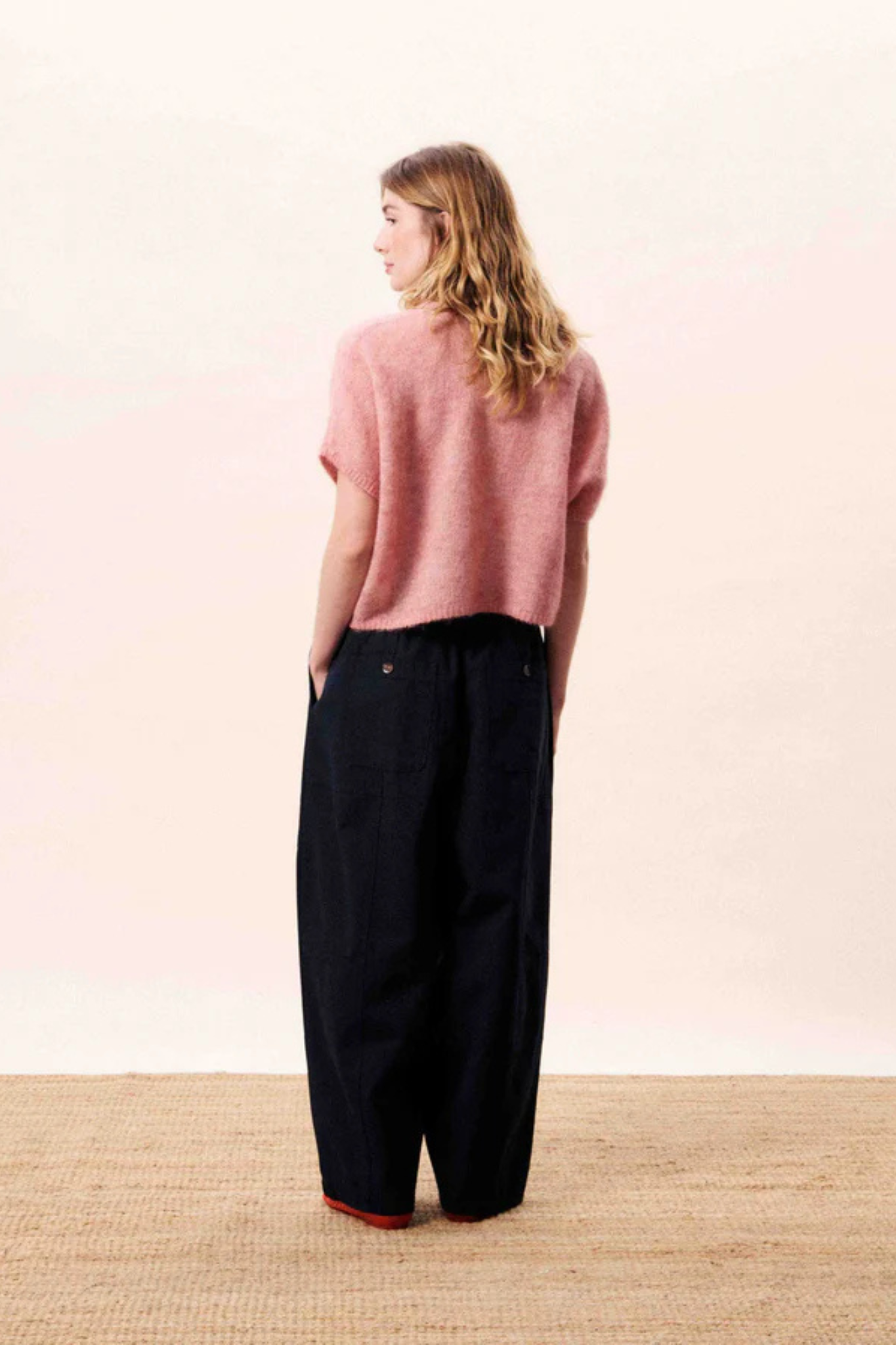 GOCTA SWEATER - PALE PINK