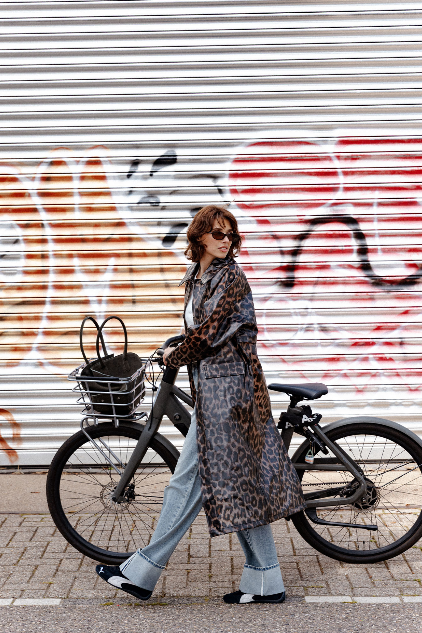 LEOPARD RAIN COAT - GREY MORN