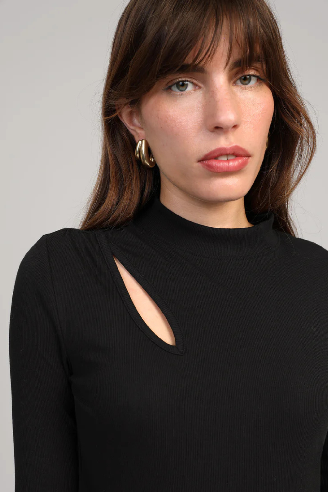 AMELLE T-SHIRT - BLACK