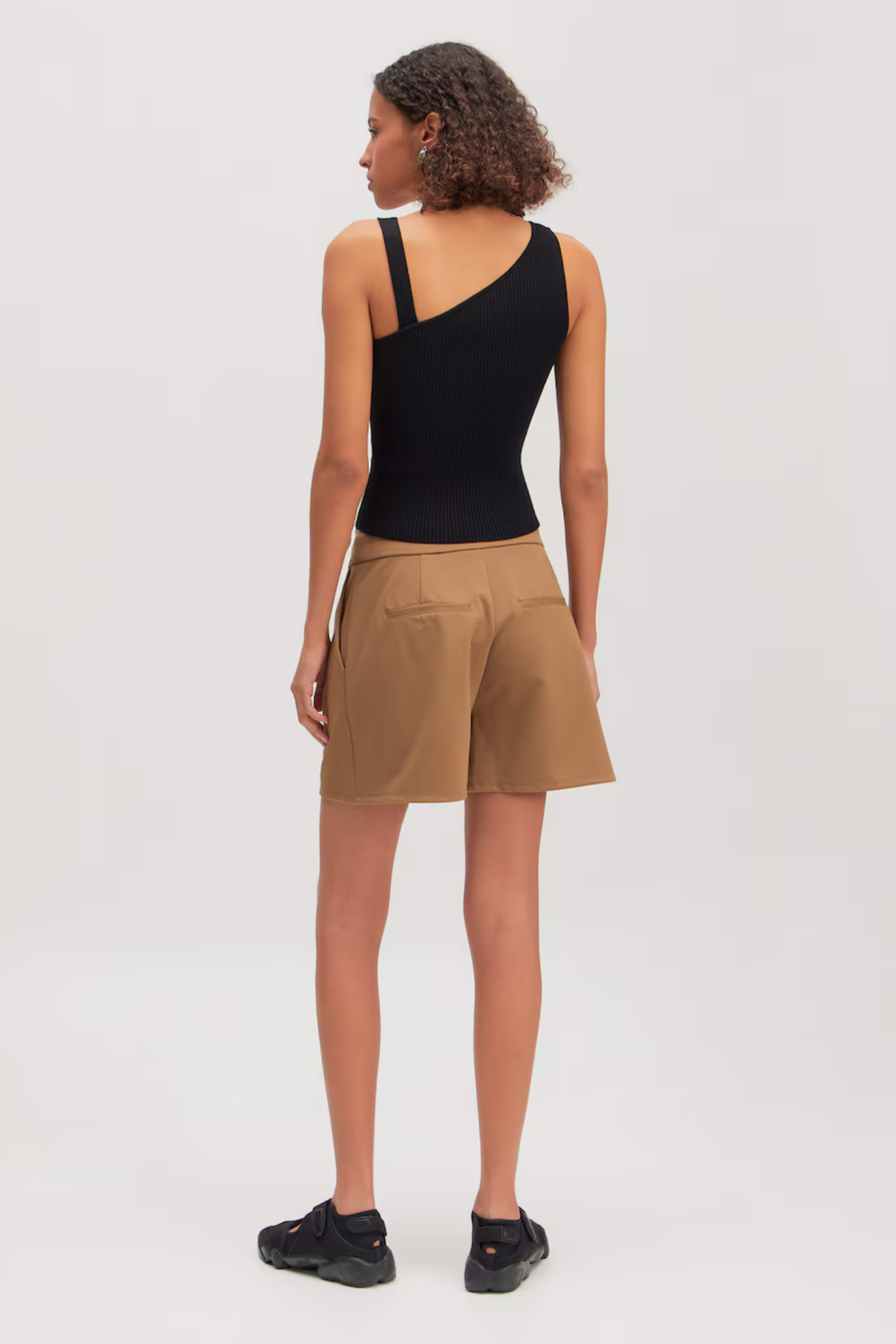 CORALIE KNIT TOP - BLACK