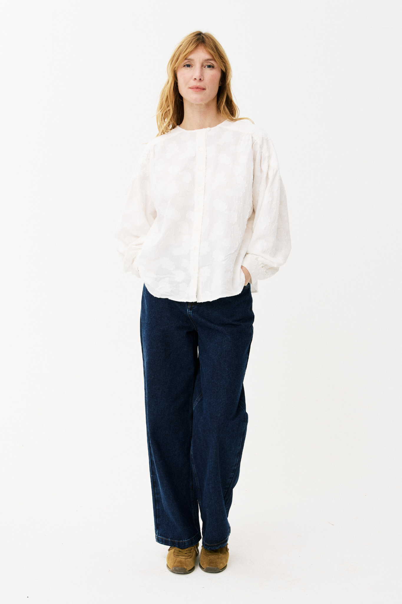 ANIELLA SHIRT - WHITE