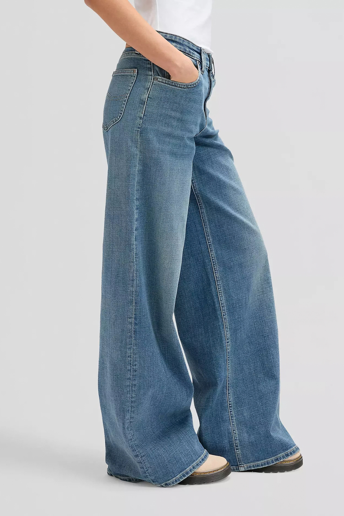 HOPE MID RISE BAGGY JEANS - BEST FIT FORWARD