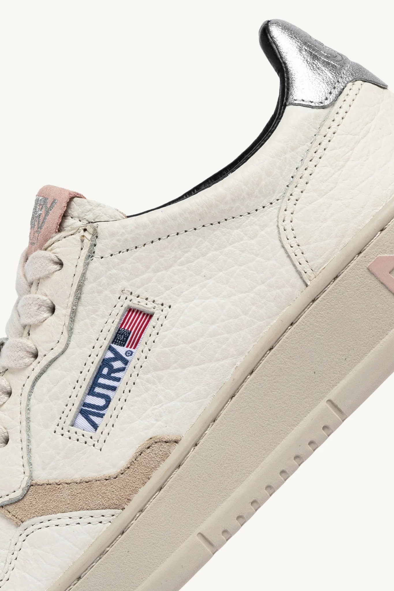 AULW-LE18 - MEDALIST LOW WOMEN LEAT/ELEP SLV/BK/PW/GR