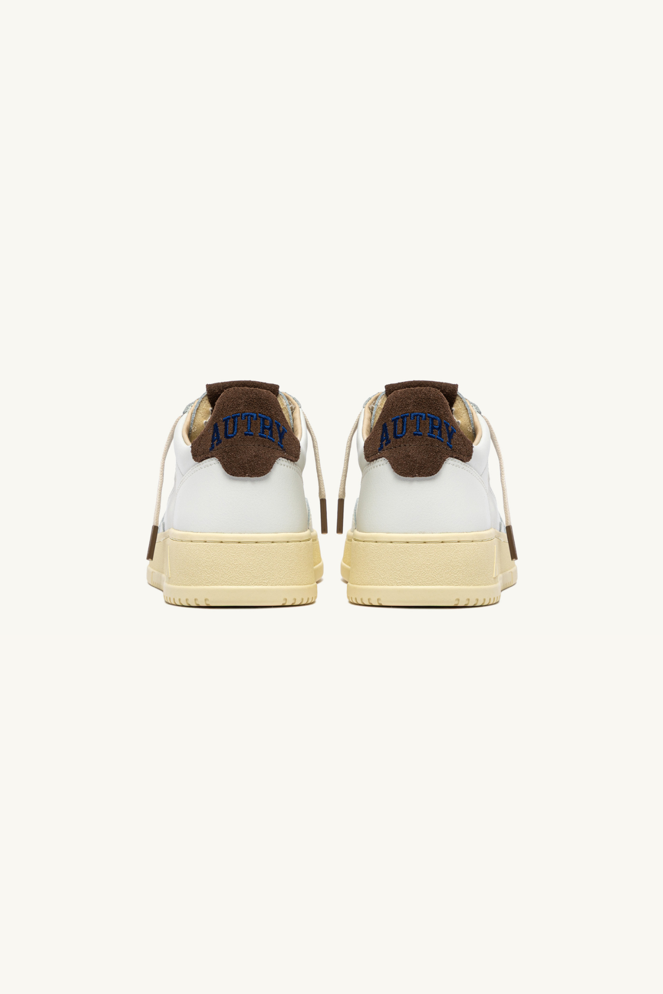 AULM-HJ03 - MEDALIST LOW MEN SNEAKERS - LEA/SUECOLLEG WHT/CHOCOCHIP