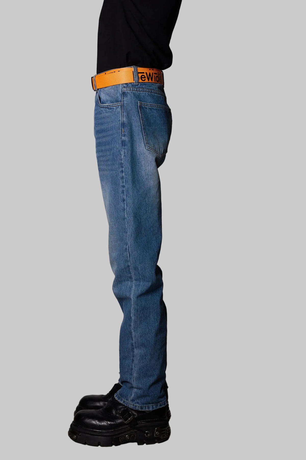 STRAIGHT JEANS - BLUE