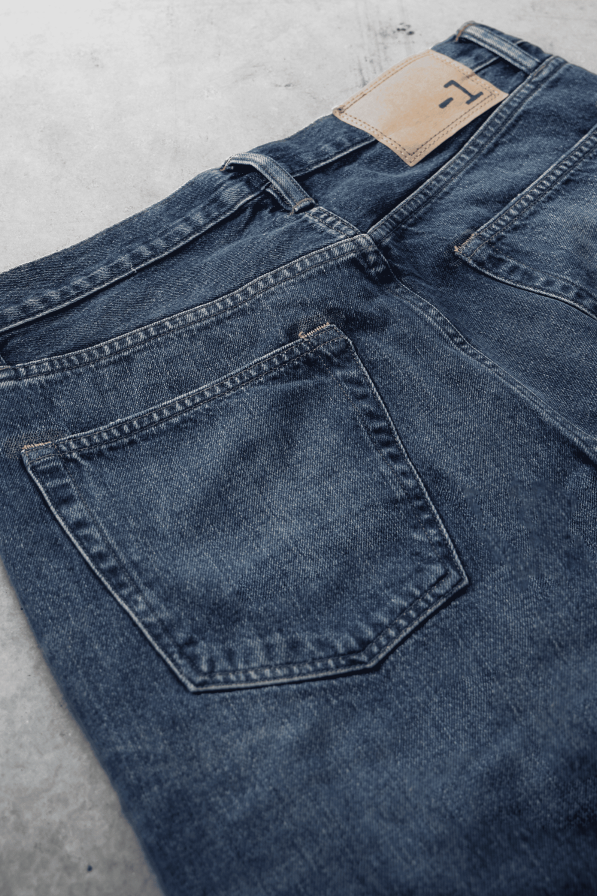 WORN IN REGULAR LEG JEANS - DEEP BLUE DENIM
