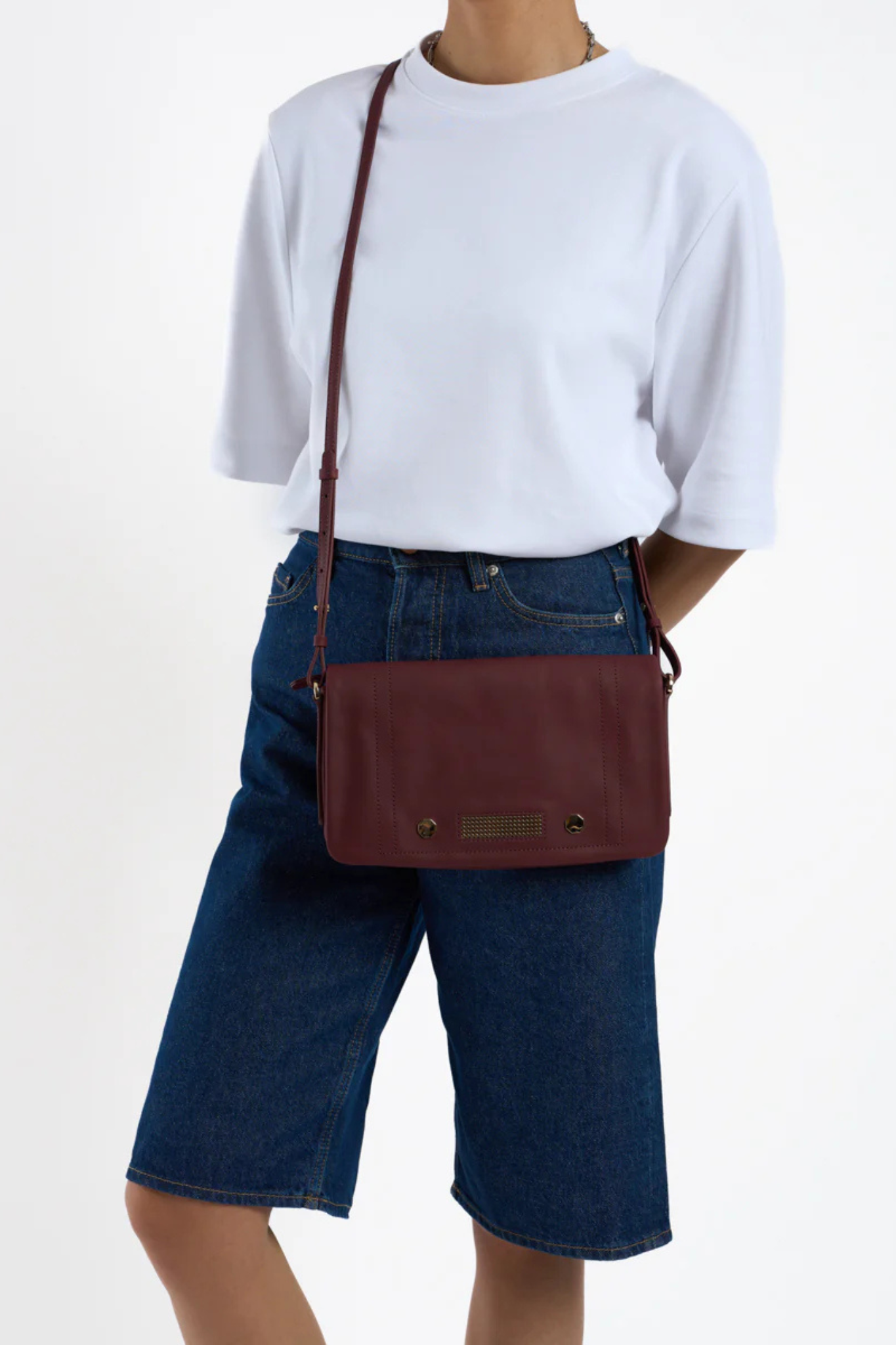 COMUS CLASSIC BAG - BURGUNDY