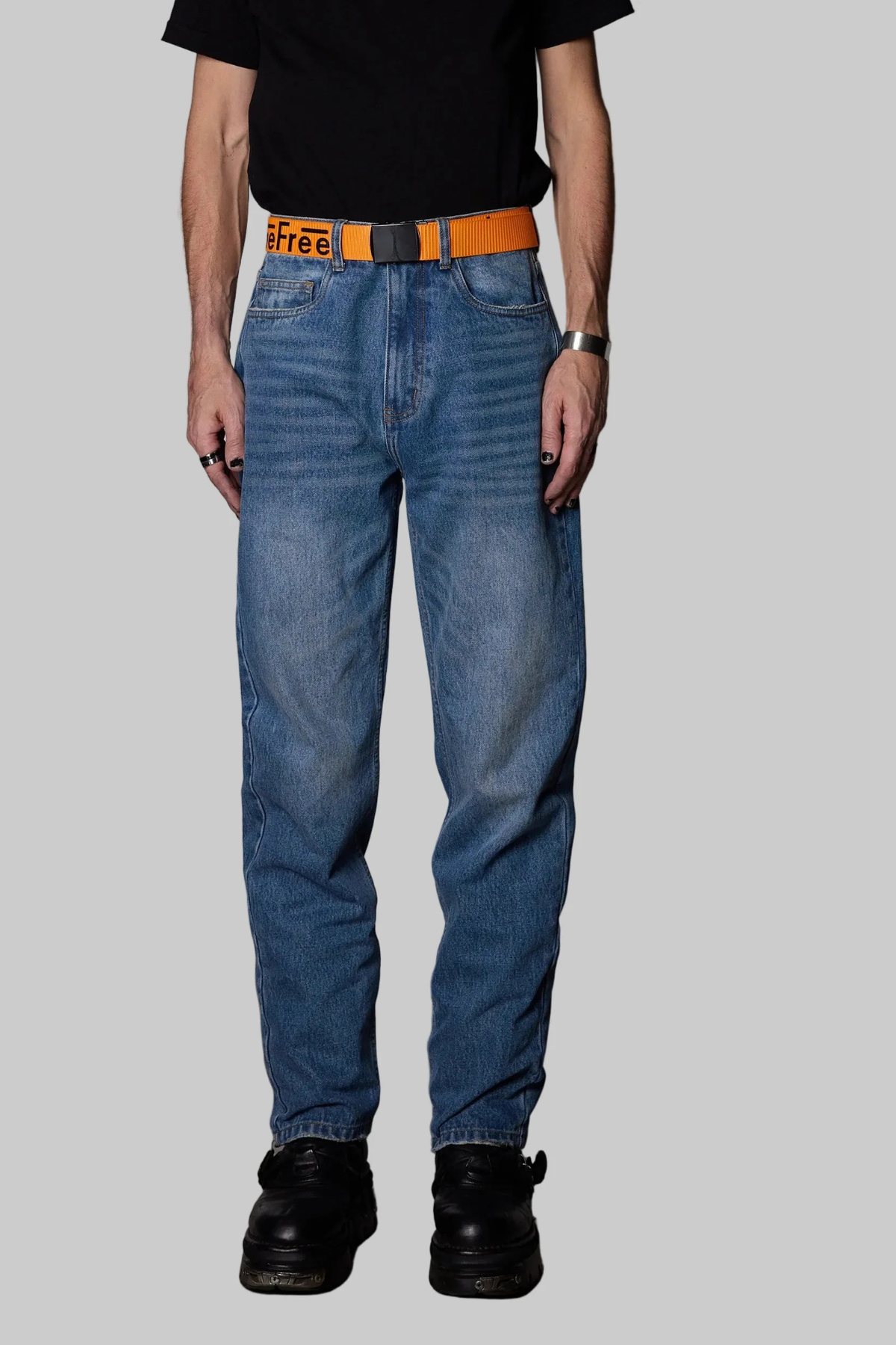 STRAIGHT JEANS - BLUE