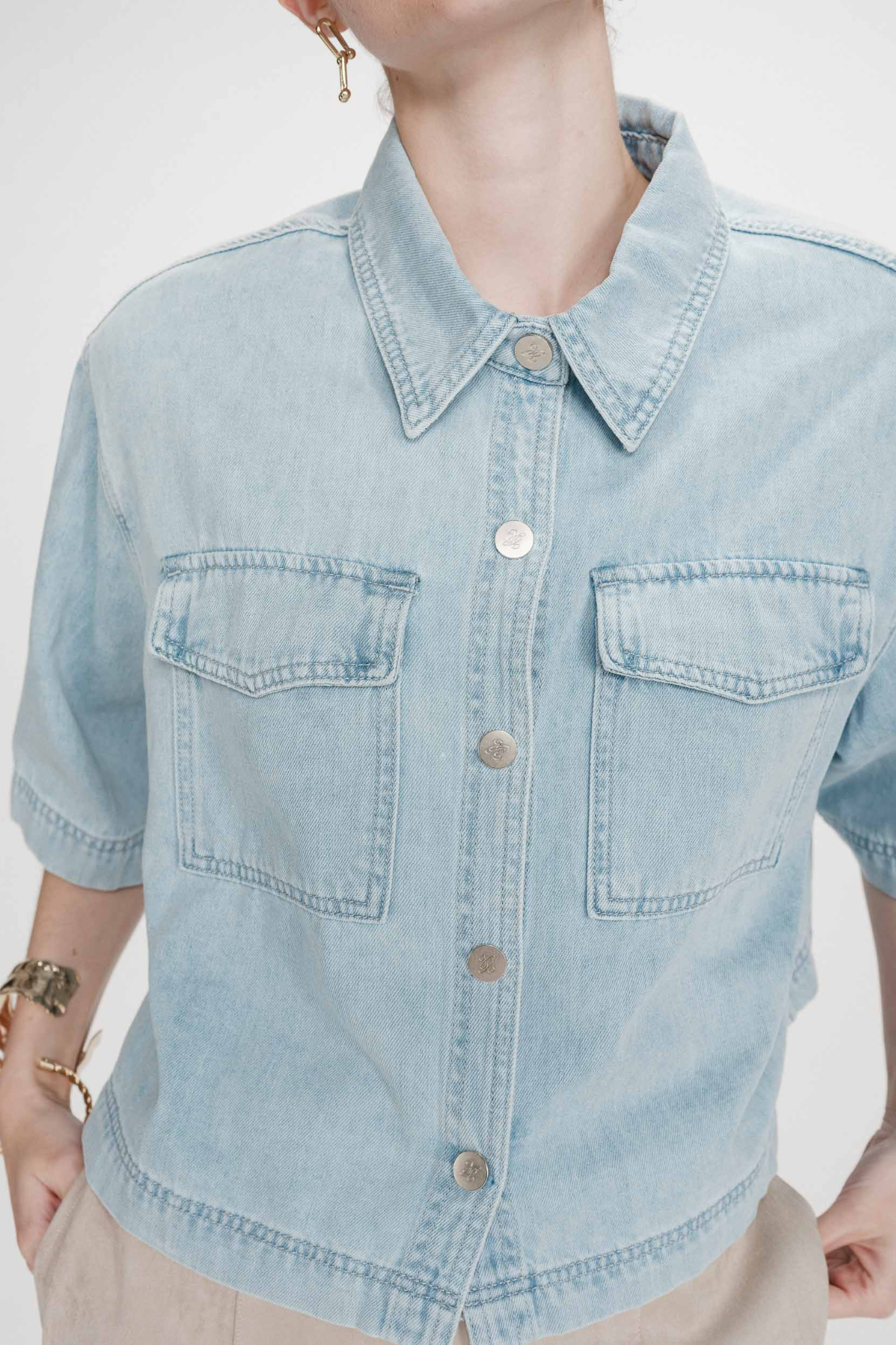 VITA SHIRT - SKY BLUE