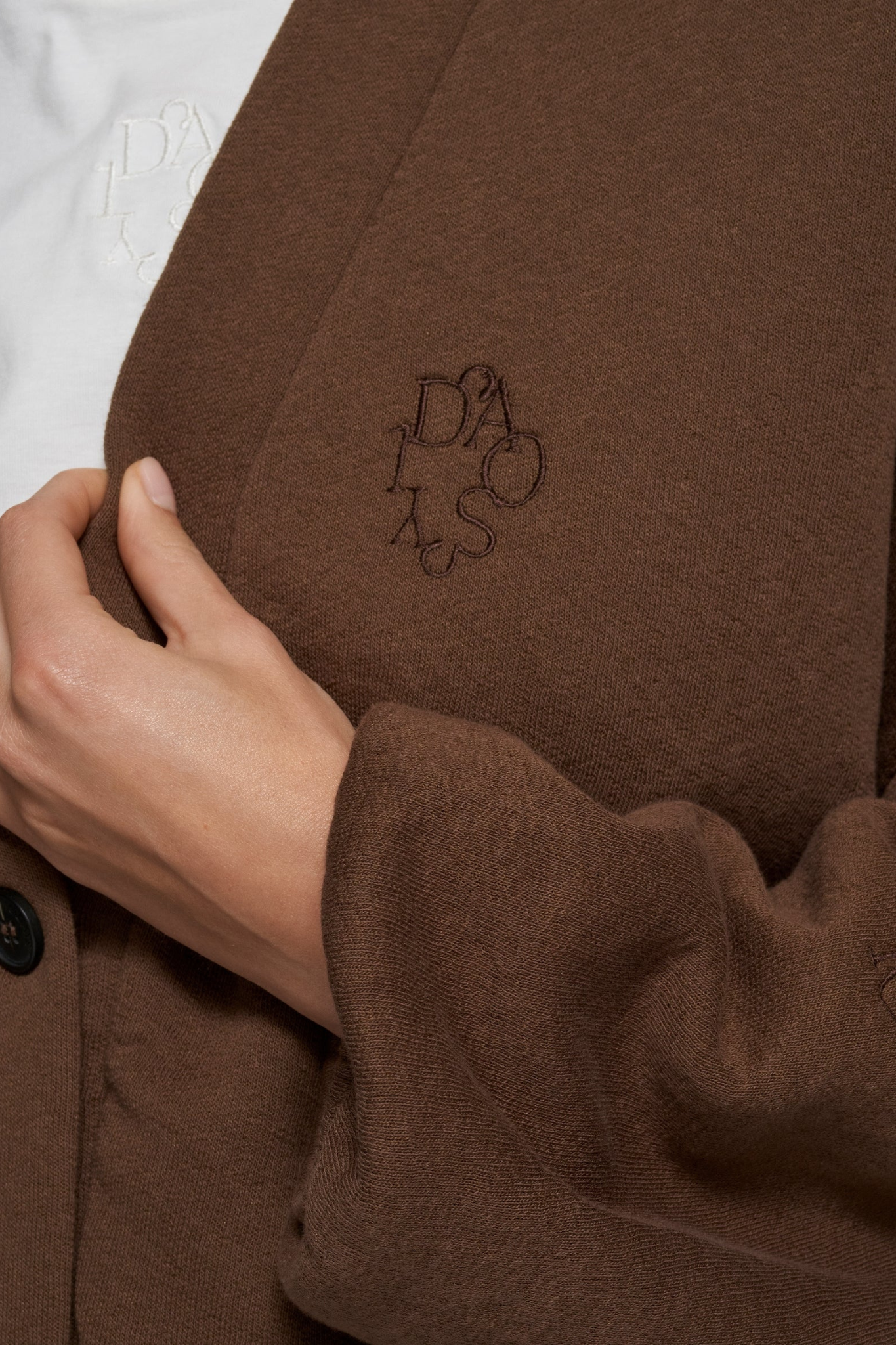 CROPPED BASEBALL CARDIGAN - DARK TRUFFLE