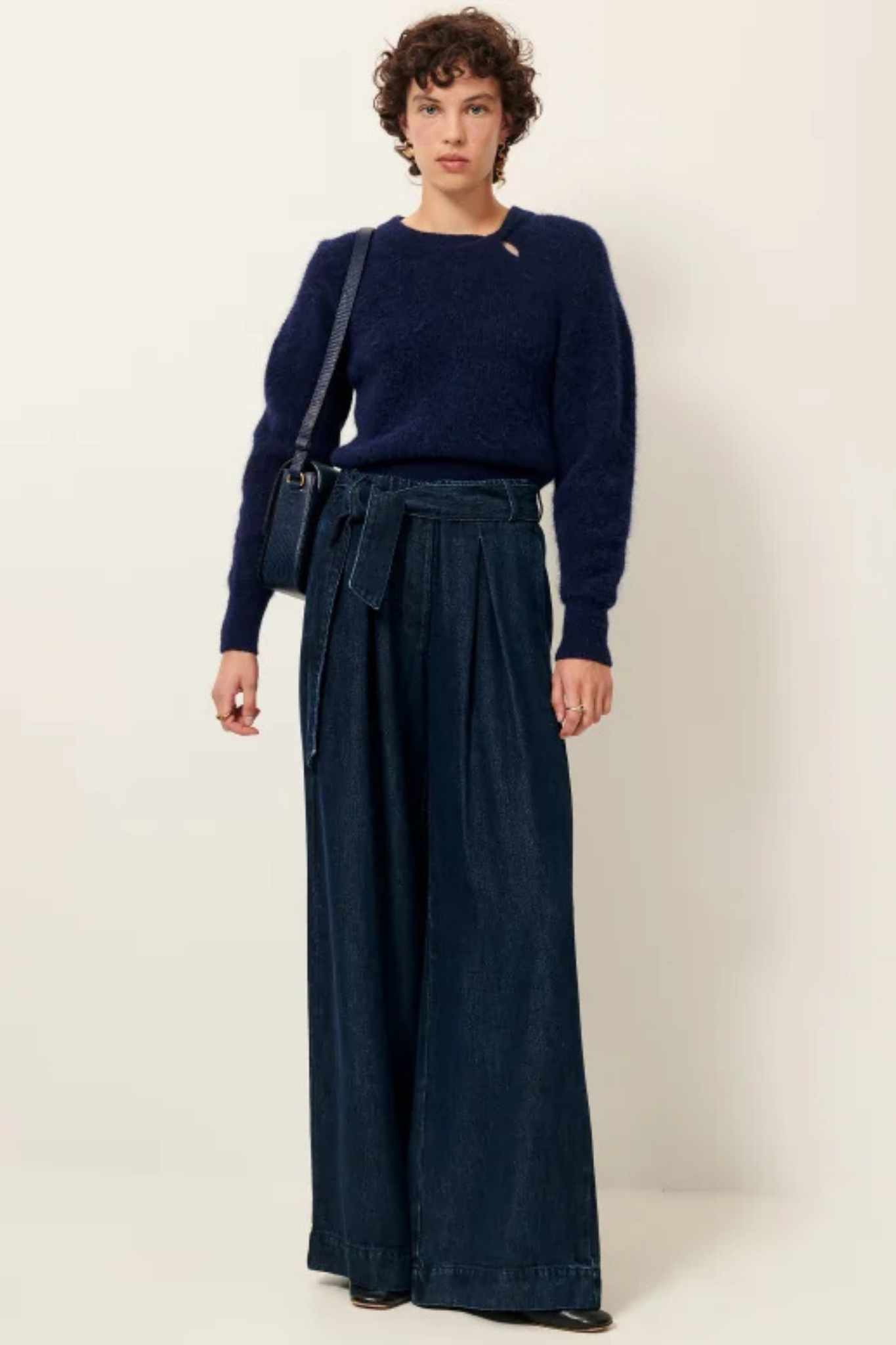 TWIST BLUES SWEATER - QUEEN BLUE