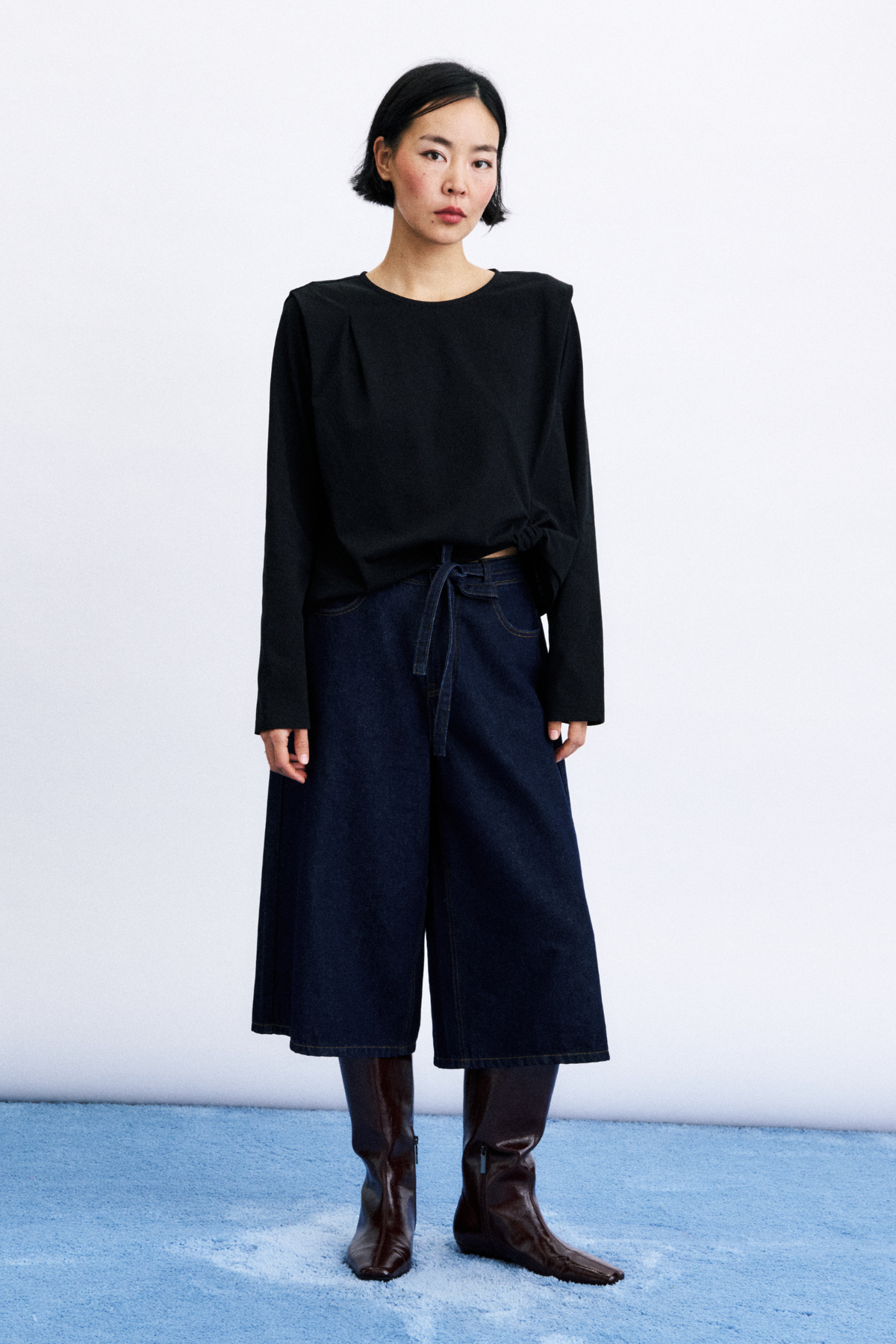 DAMYANG TOP - BLACK