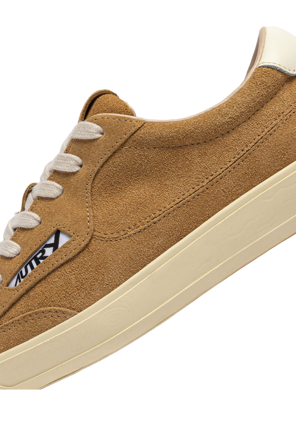 WINDSCAPE LOW SNEAKERS IN COPPER BROWN AND MARSHMALLOW SUEDE