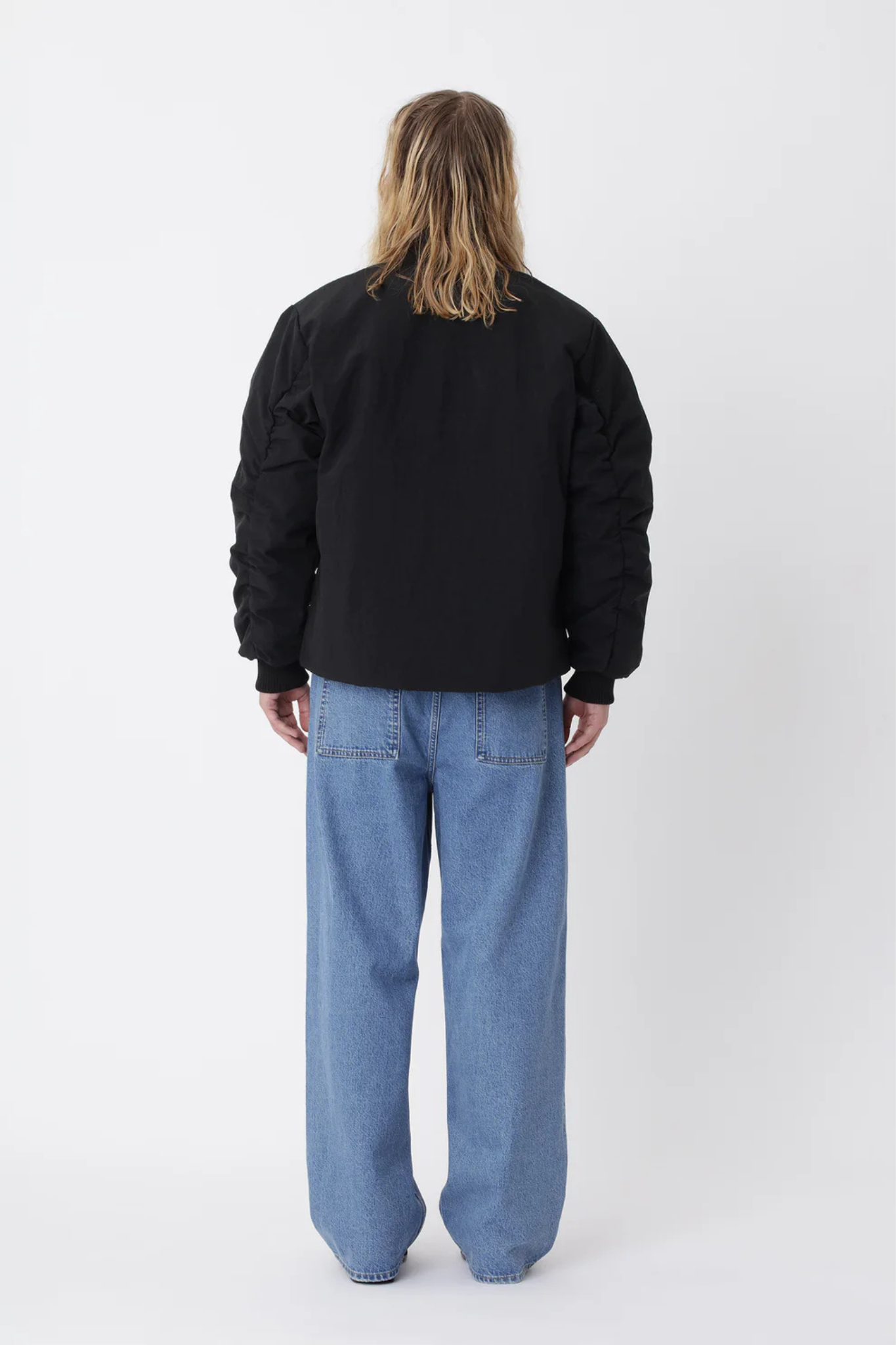 ZAIN.01 BOMBER JACKET - BLACK