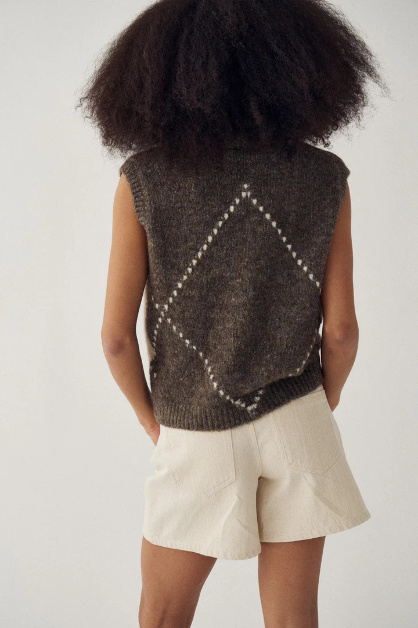 LAIANA KNIT VEST - ASH BROWN MIX