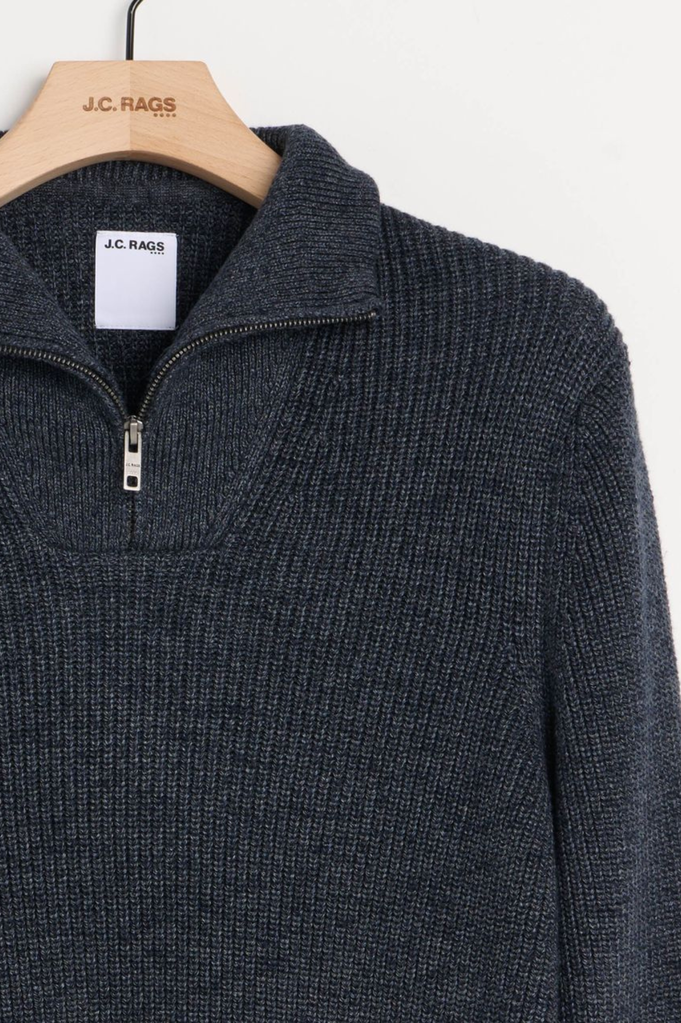 BERNARDO KNIT - SKY CAPTAIN